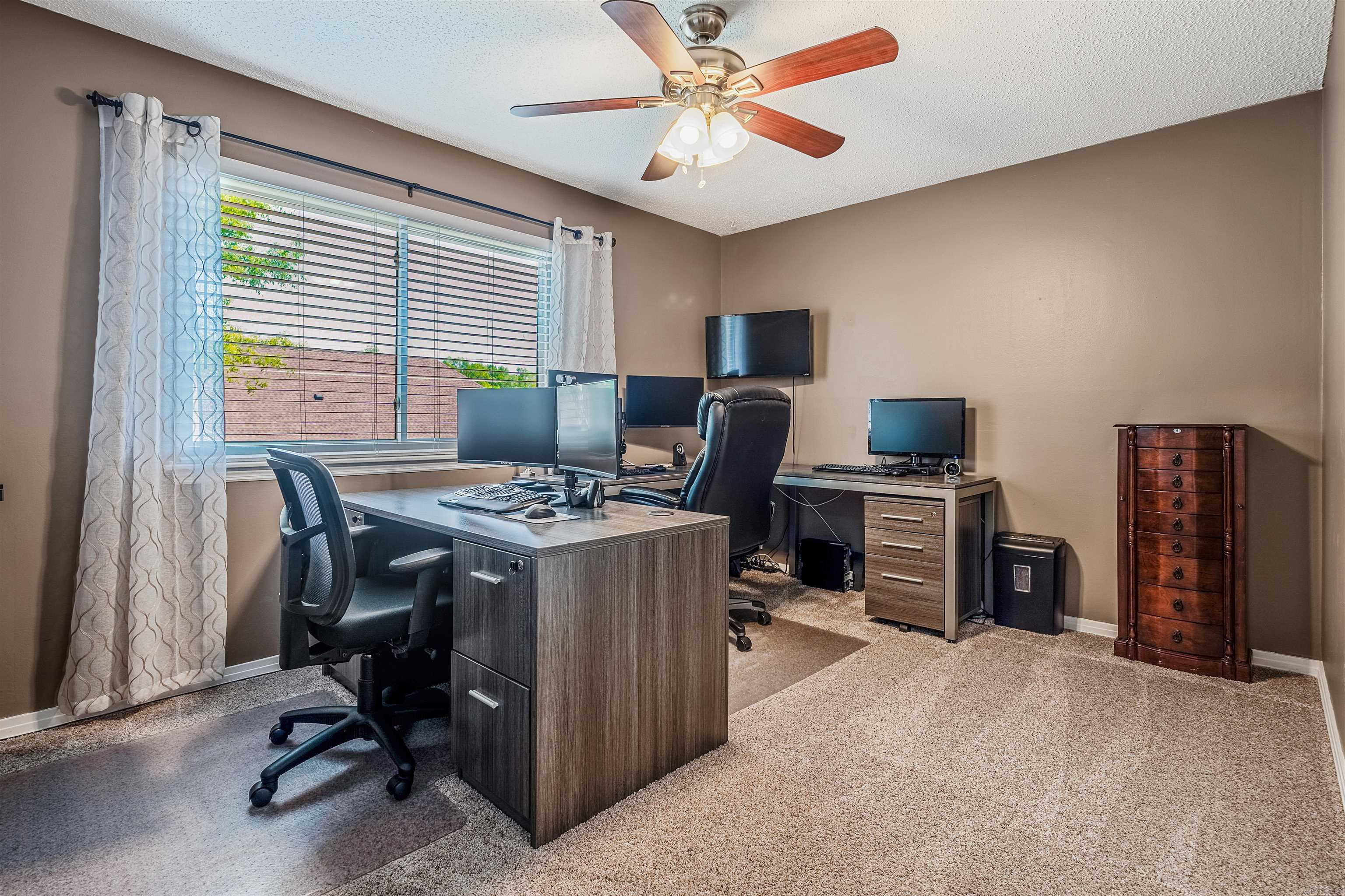 EAST MEADOW - Residential