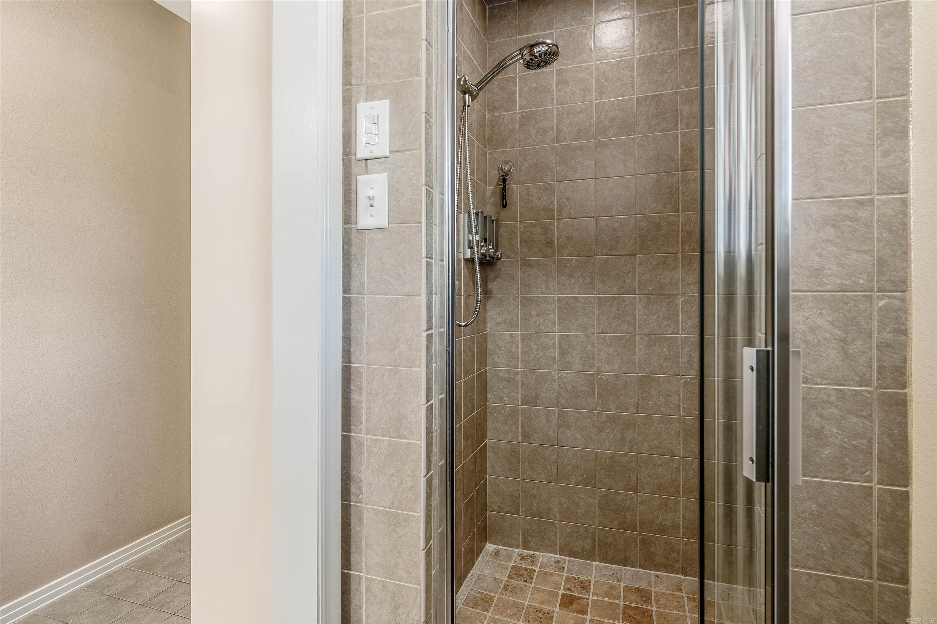 EAST MEADOW - Residential