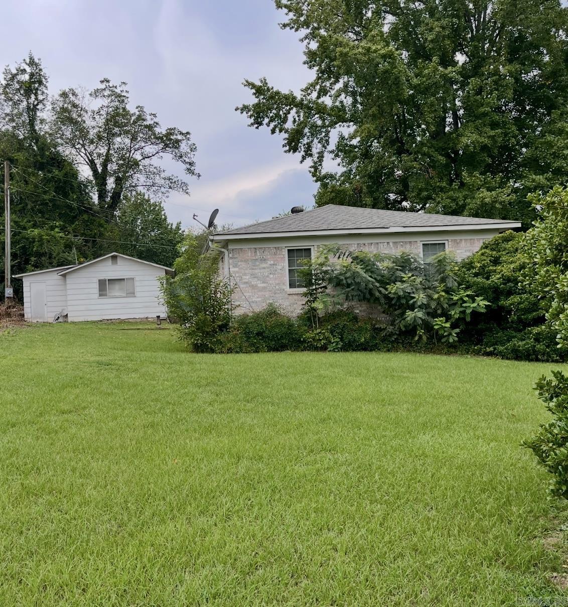 Clinton Original - Residential