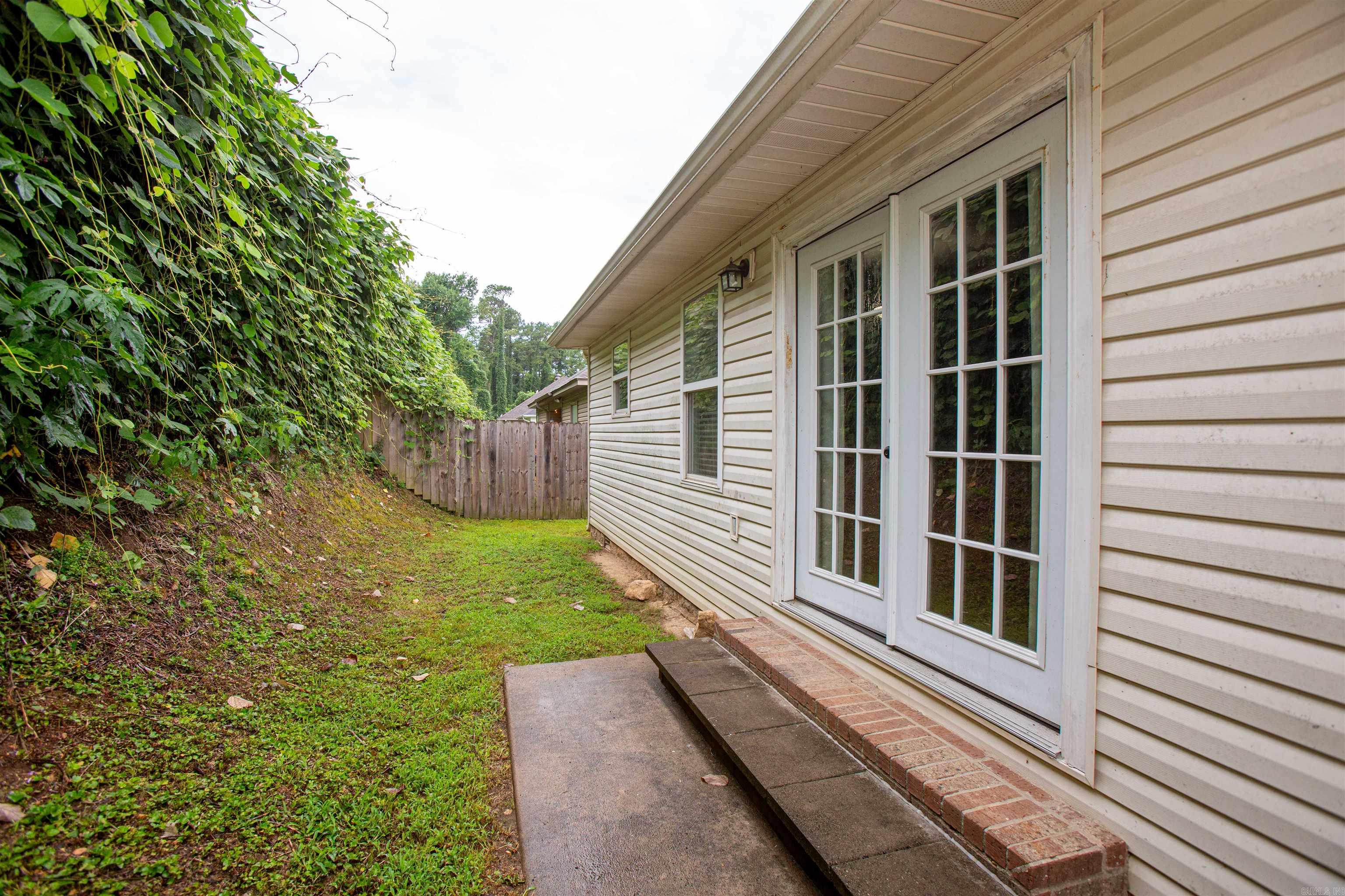 Wisteria Vineyard - Residential Lease