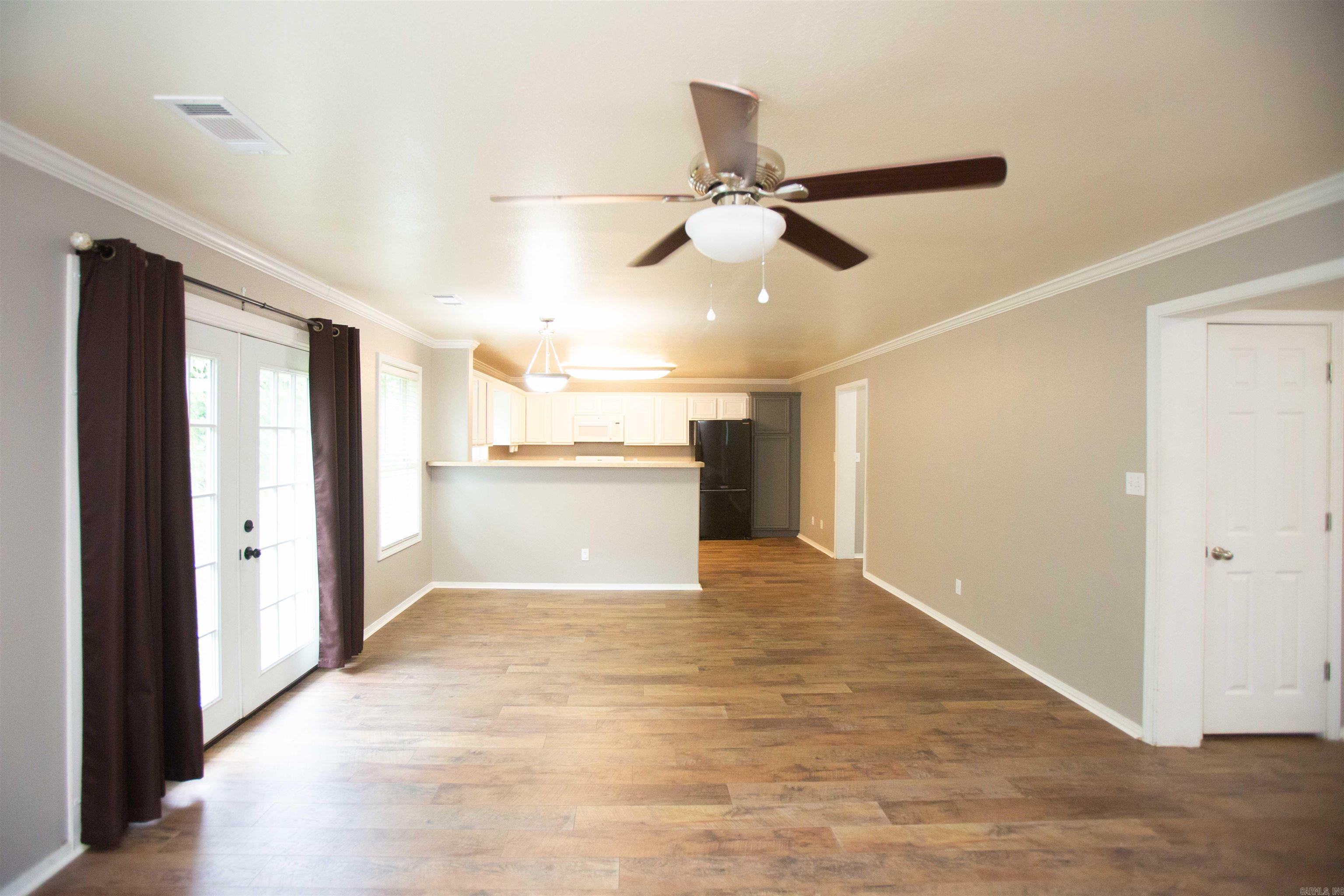 Wisteria Vineyard - Residential Lease