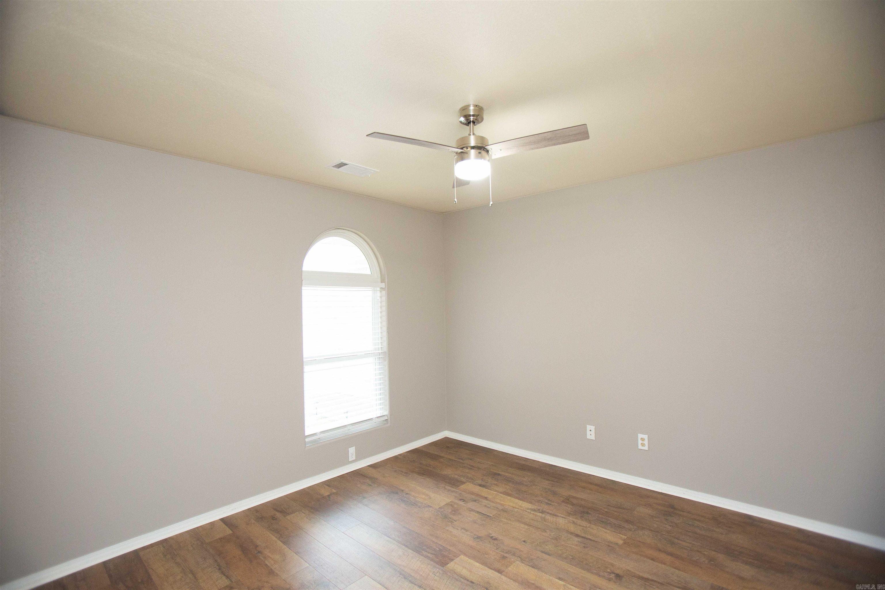 Wisteria Vineyard - Residential Lease