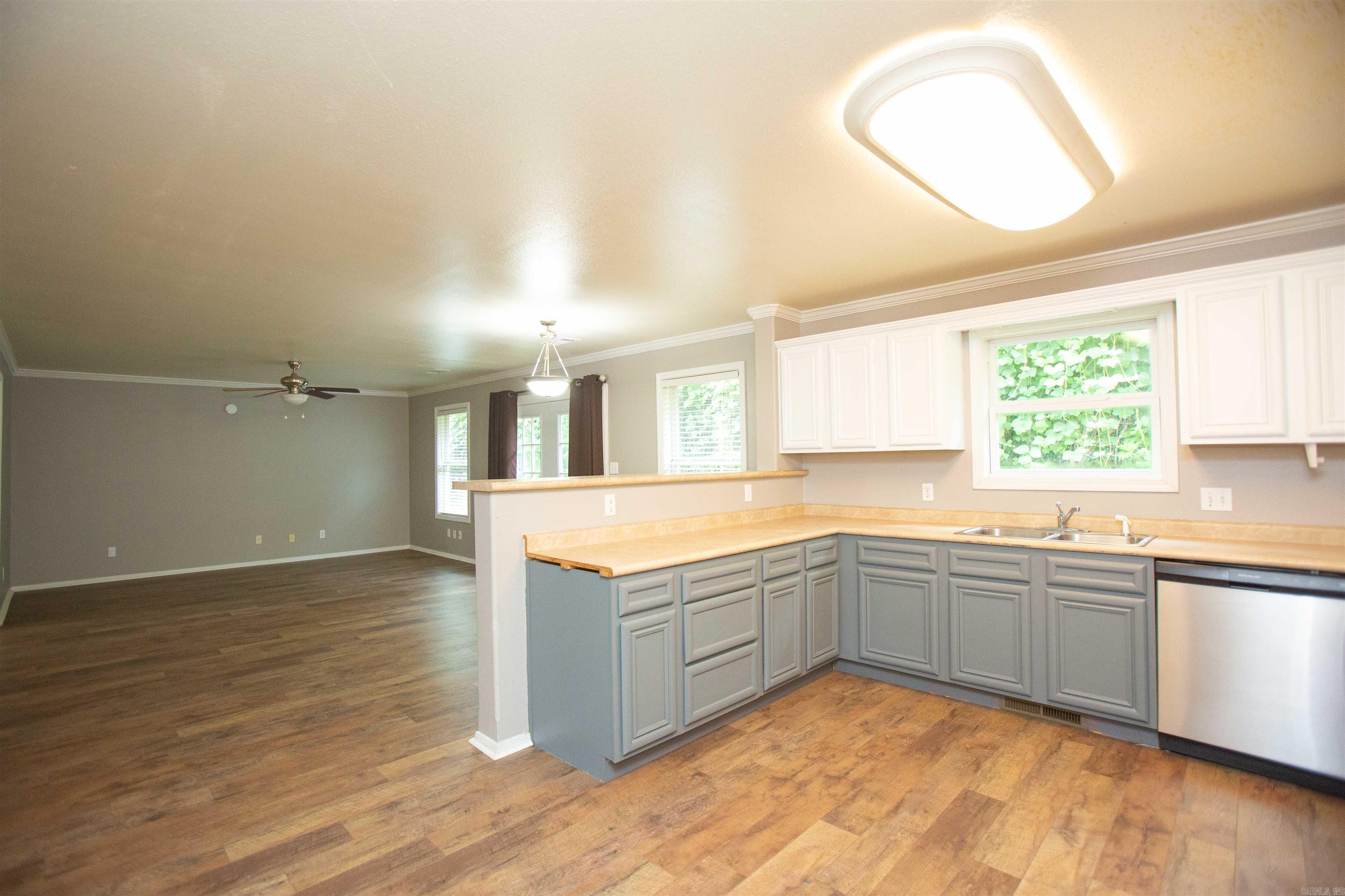 Wisteria Vineyard - Residential Lease