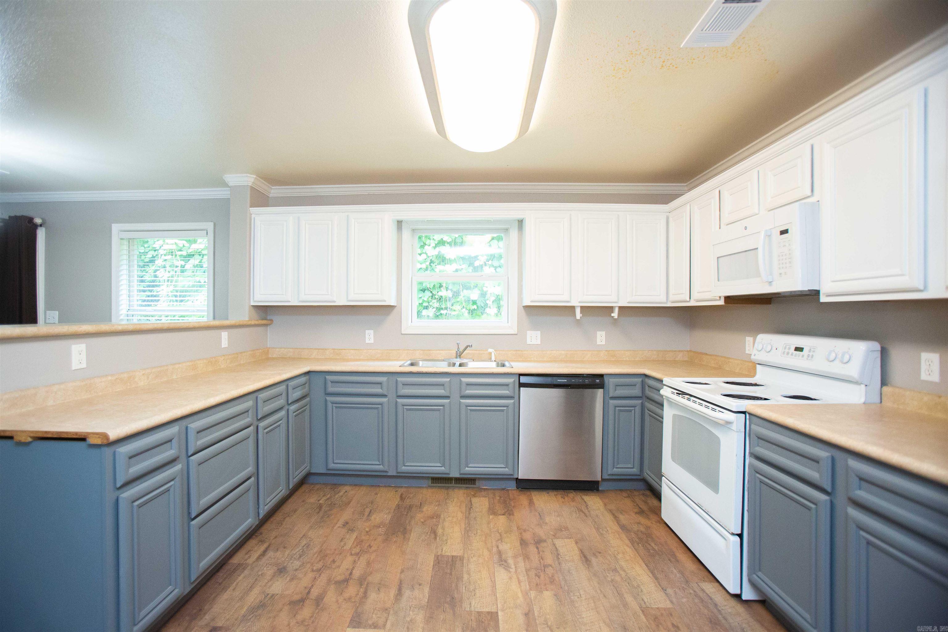 Wisteria Vineyard - Residential Lease