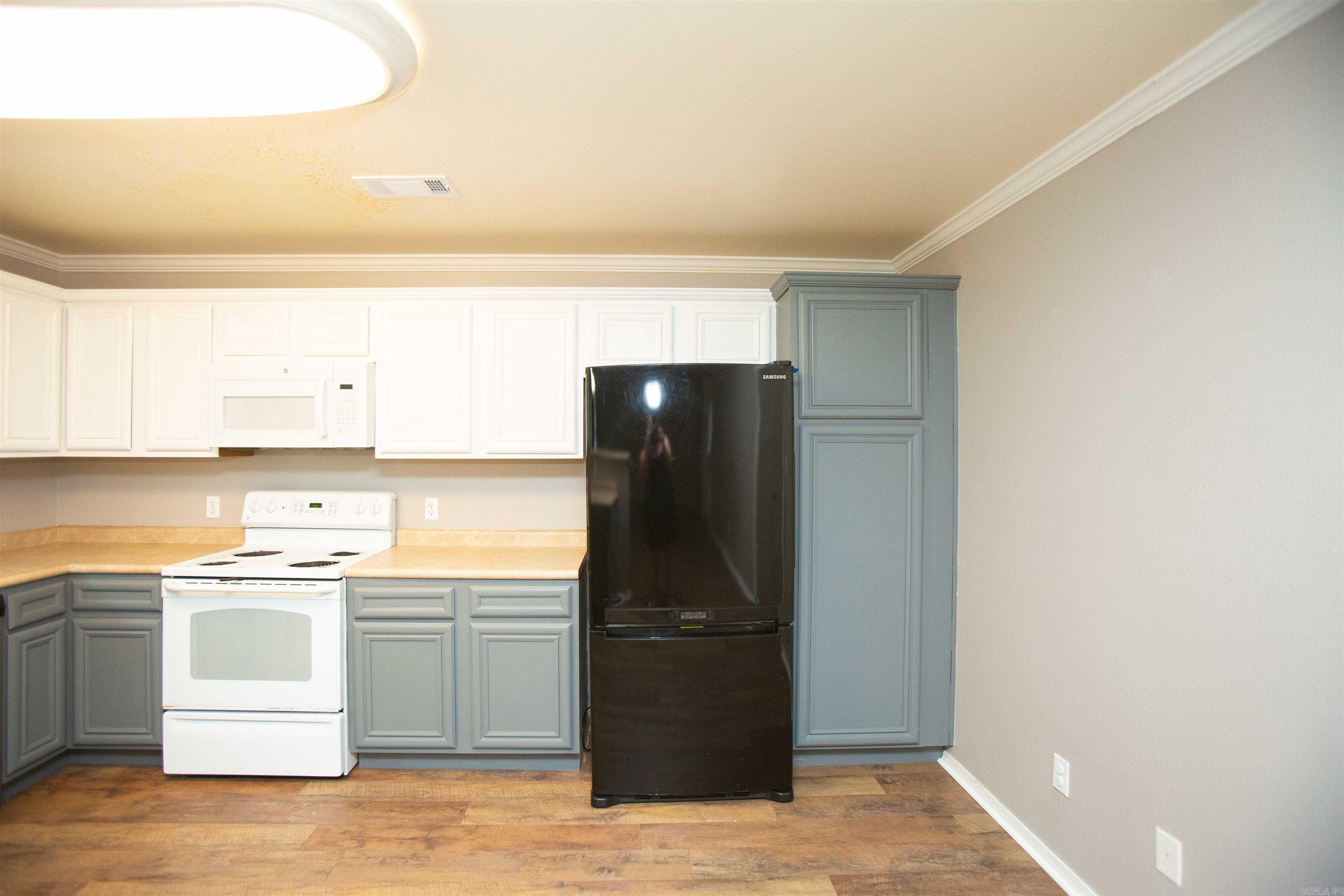 Wisteria Vineyard - Residential Lease