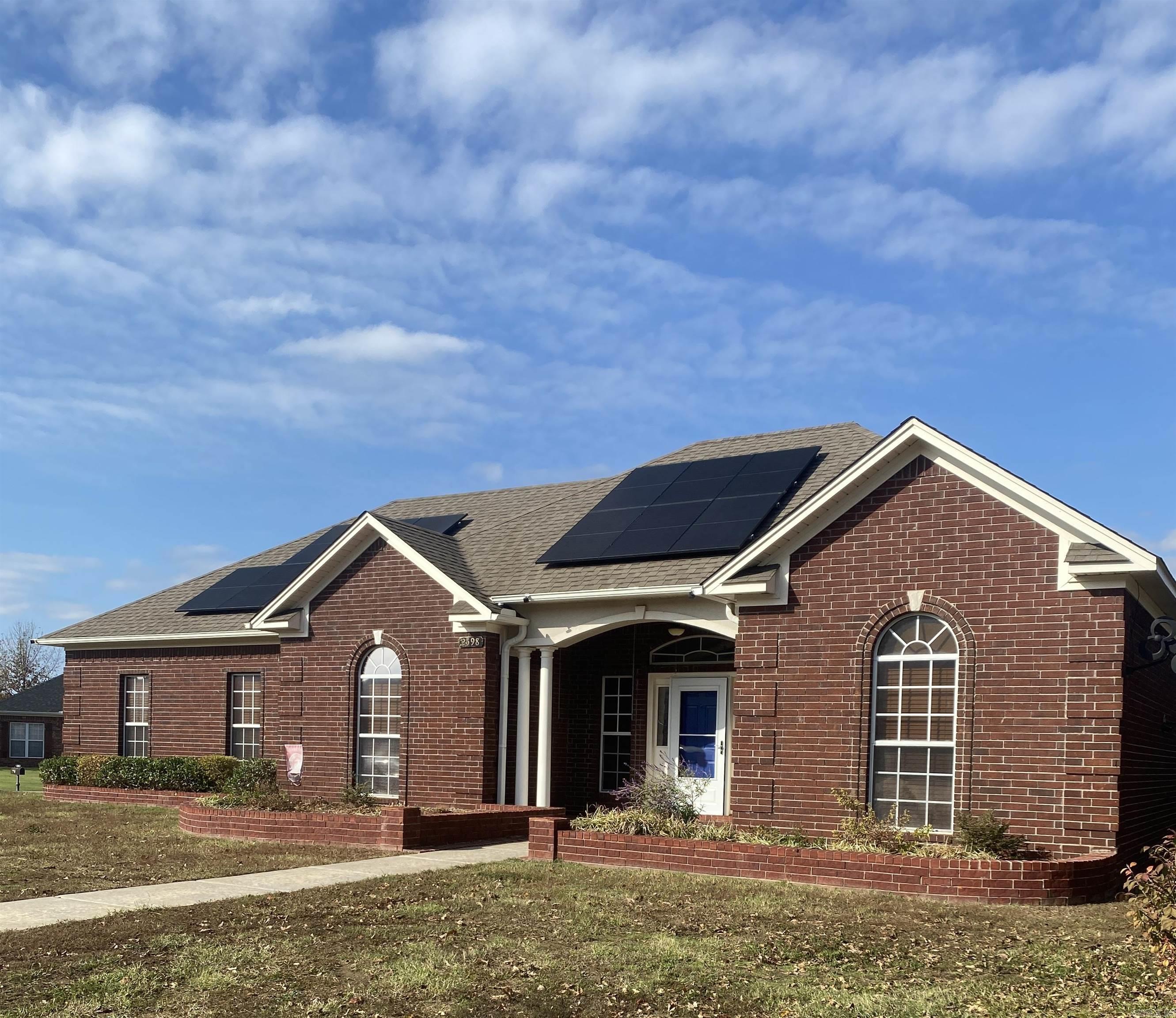 SPRING VALLEY - Residential