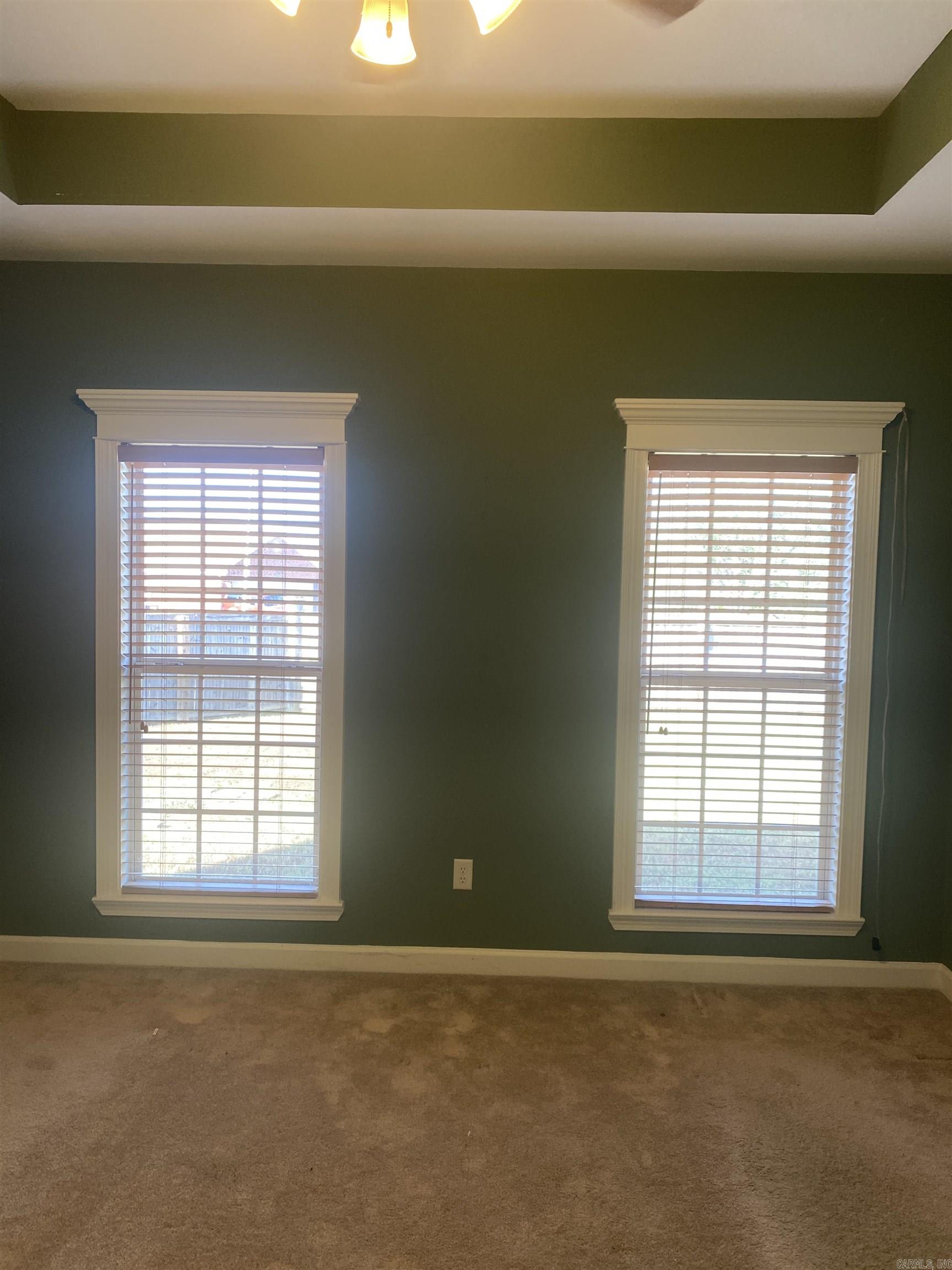 SPRING VALLEY - Residential