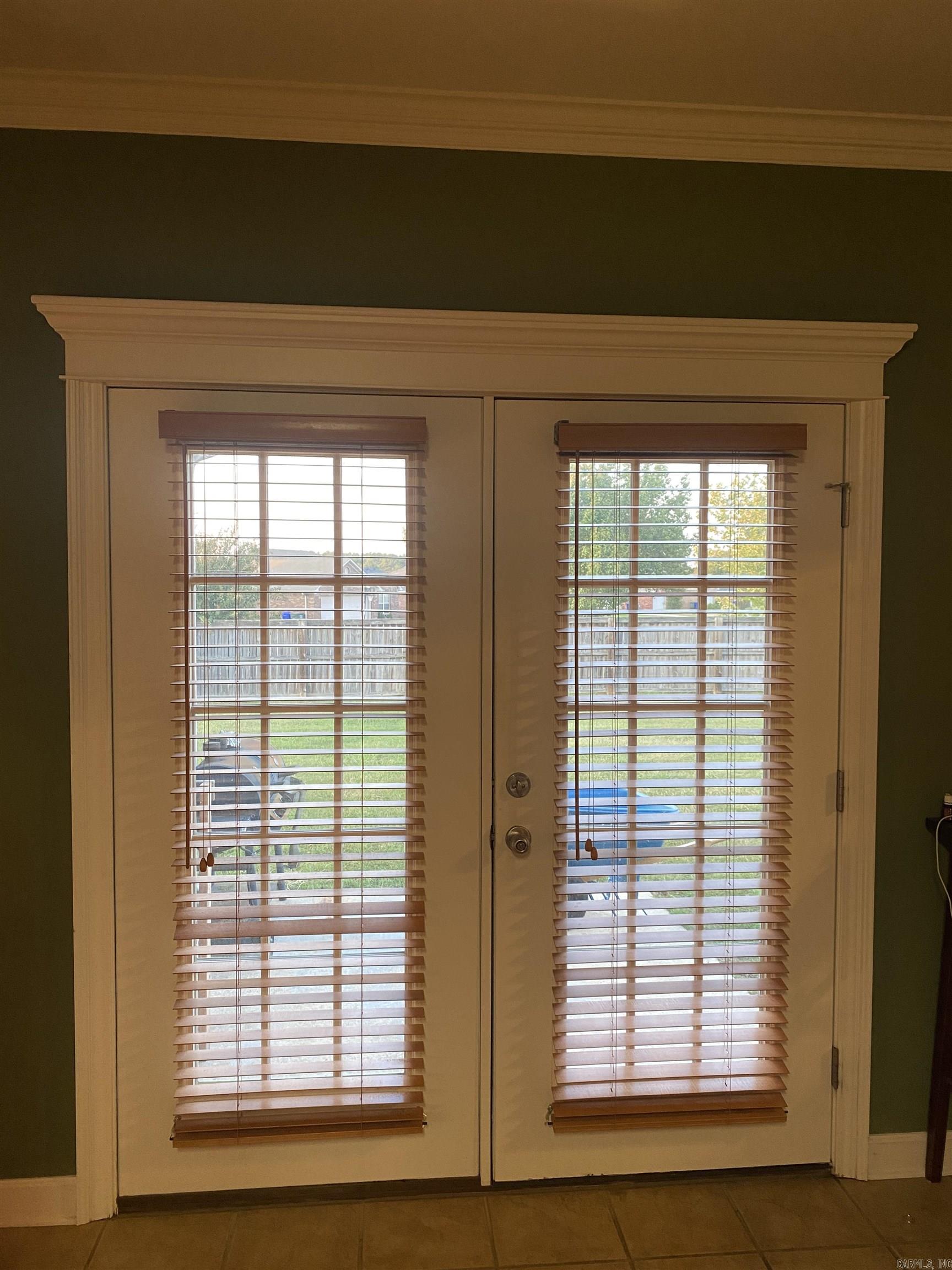 SPRING VALLEY - Residential