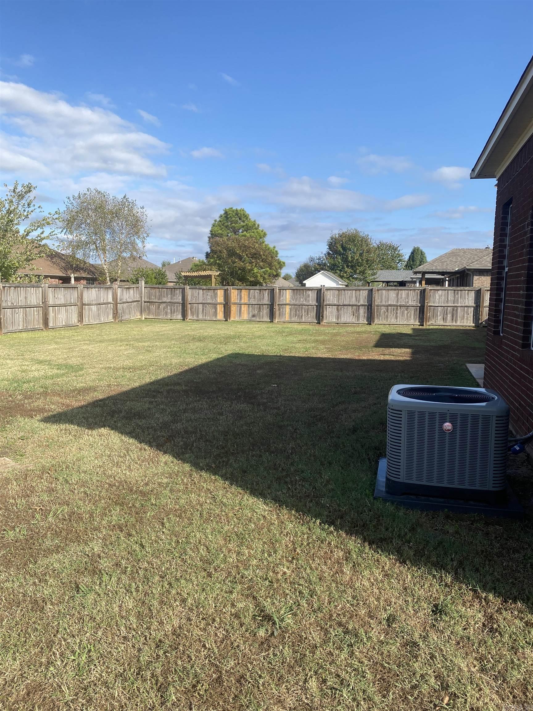 SPRING VALLEY - Residential