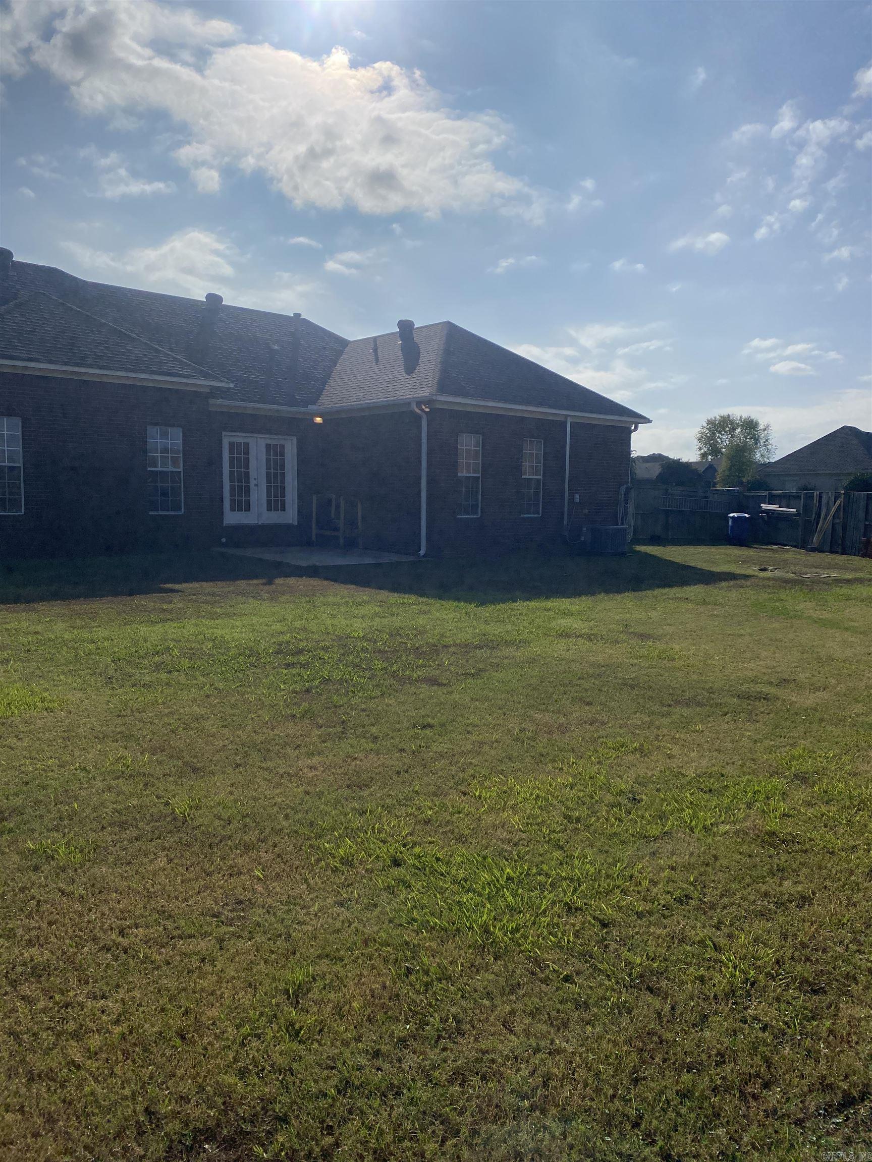 SPRING VALLEY - Residential