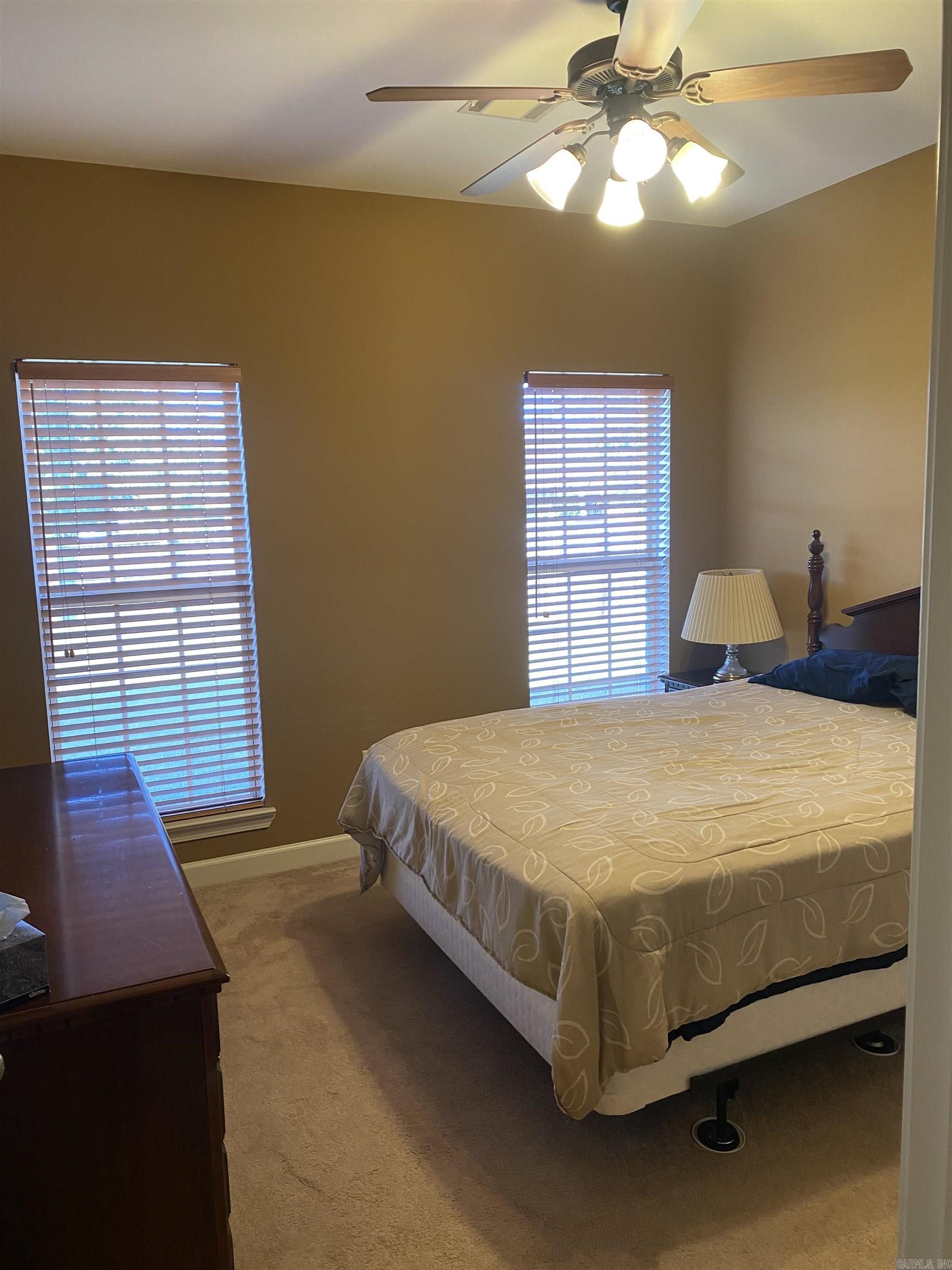 SPRING VALLEY - Residential