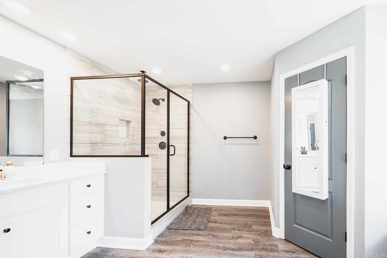 HIDDEN VALLEY ESTATES - Residential