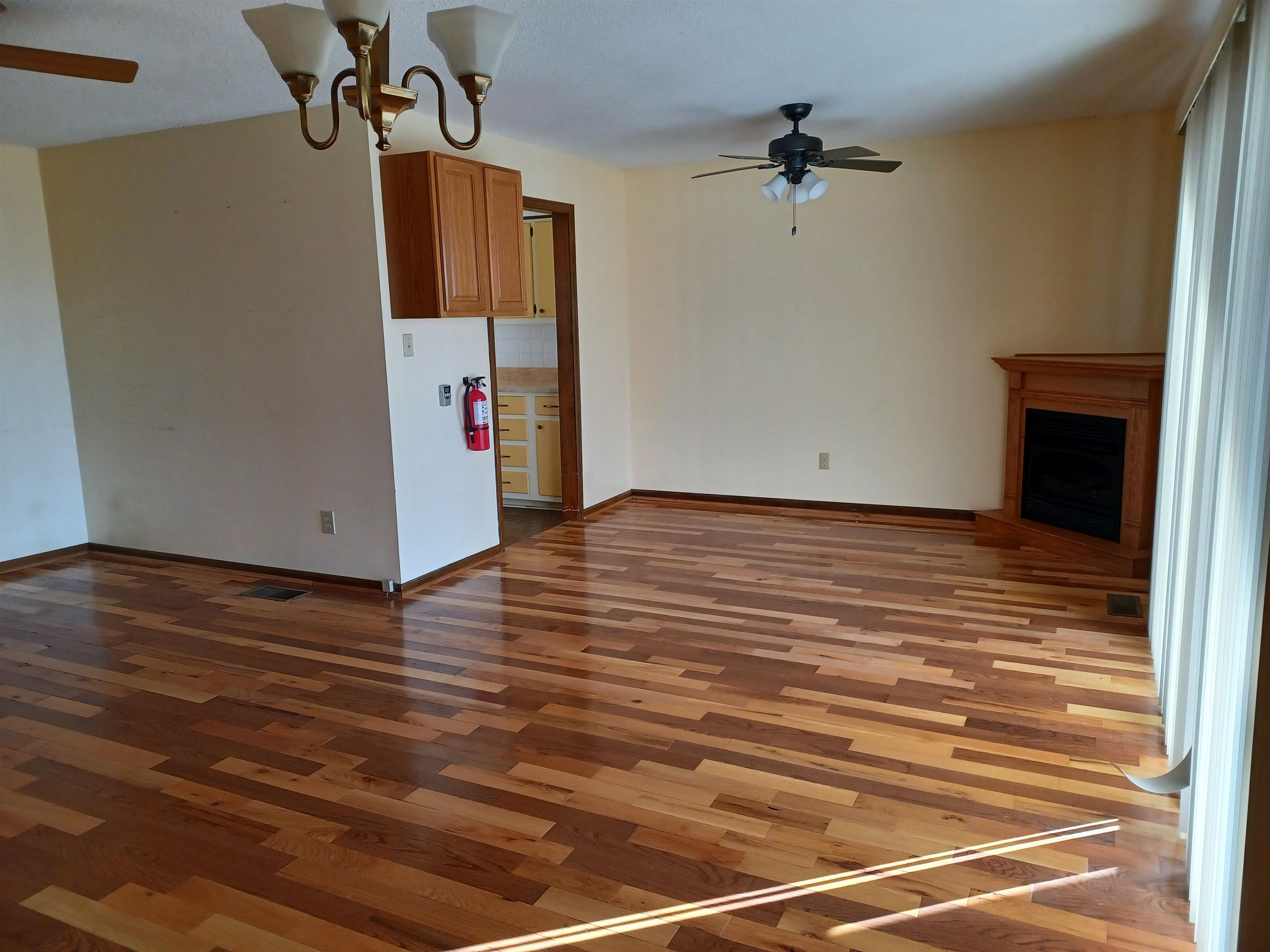 PIONEER VILLAGE MANOR - Residential