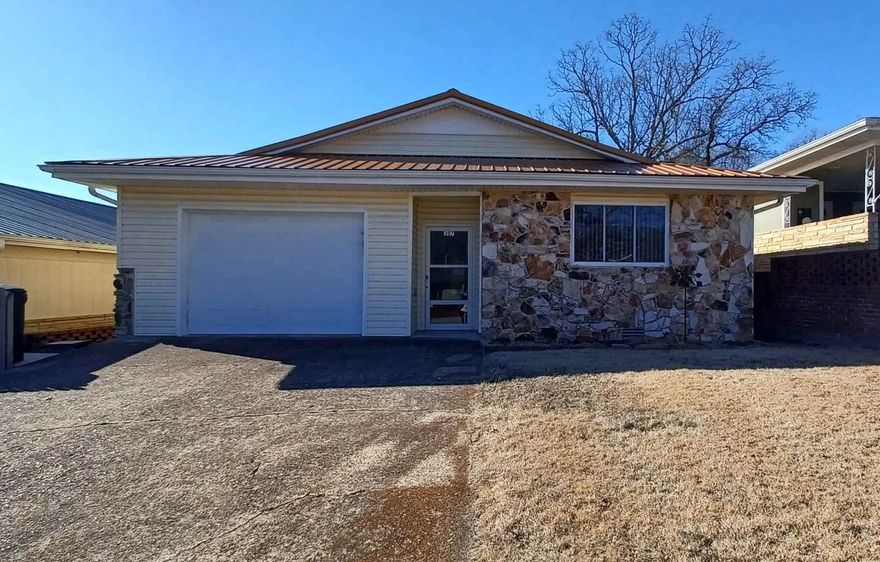 If you want the ease of senior living, then this is the home for you. Quiet 55 and older community. Two bedrooms, two bath home. It has an enclosed front entry ramp for easy entrance. One car garage with door to laundry room inside the home. Large living/ dining space combo. Hard wood floors thru out the home. Large walk-in closet and dressing table in Master bedroom. Back screened in porch overlooks the park for bird watching or sunset views. Low maintenance home with vinyl siding and a metal roof. (2020) HOA fee ($90 monthly) covers lawn care.