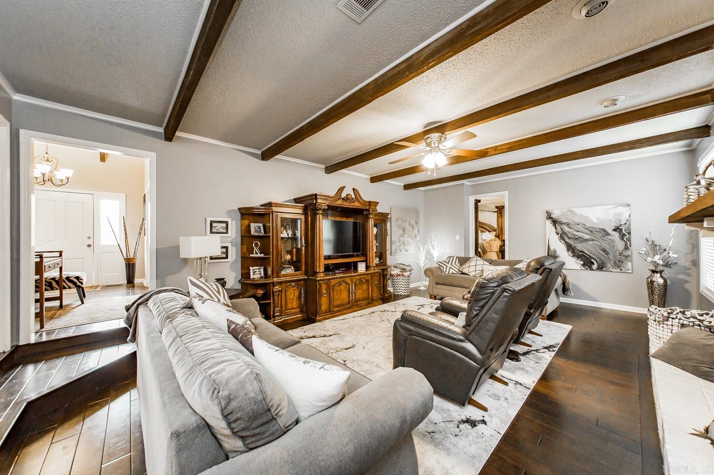 WOODWARD - Residential