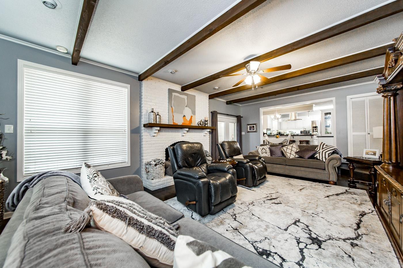 WOODWARD - Residential