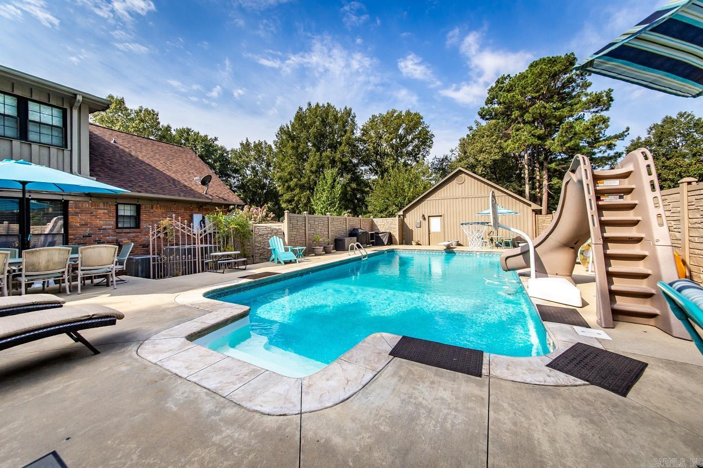 WOODWARD - Residential