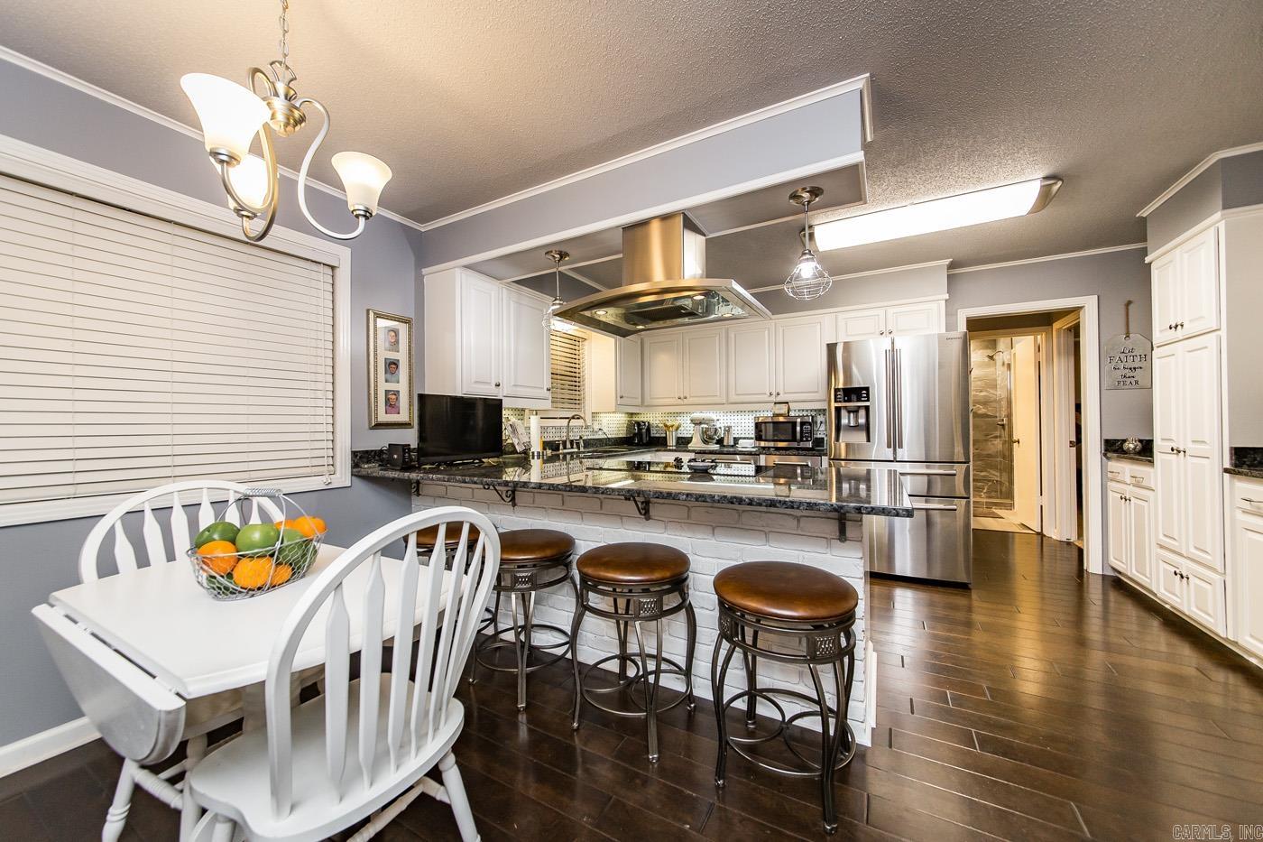 WOODWARD - Residential