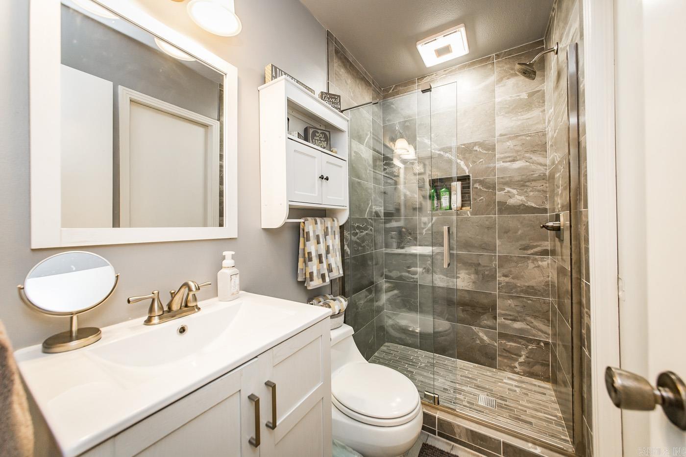 WOODWARD - Residential