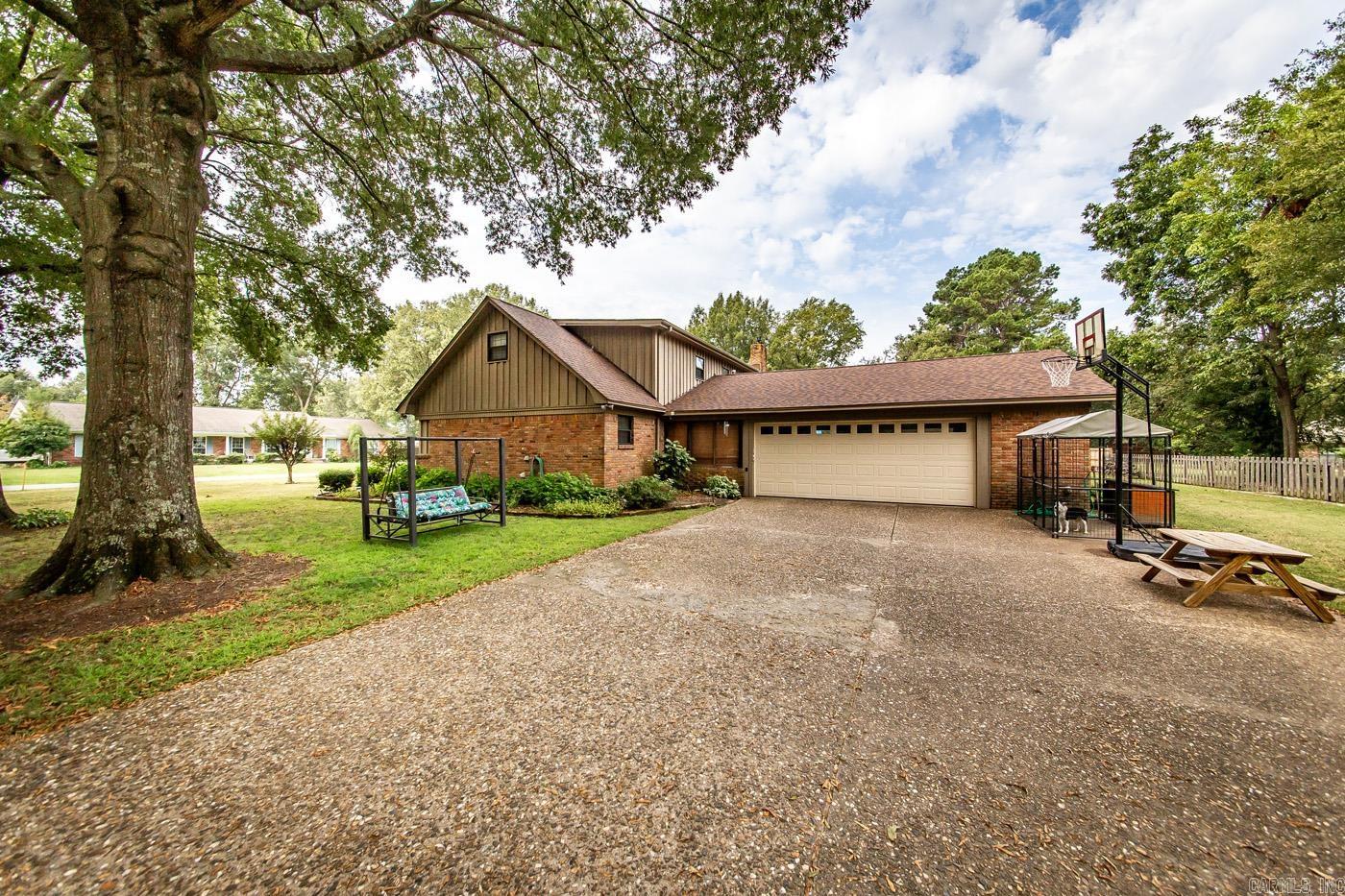 WOODWARD - Residential