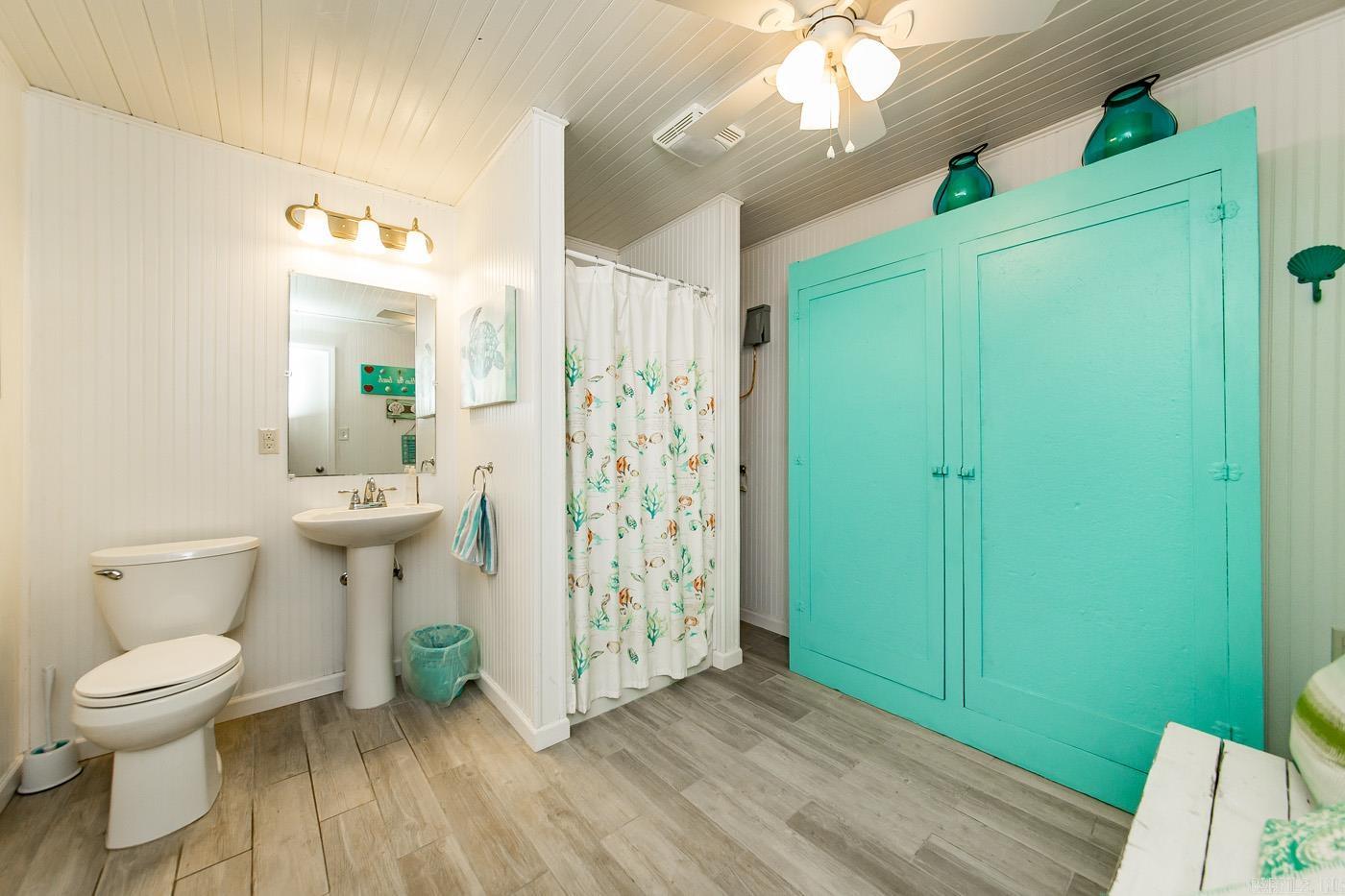 WOODWARD - Residential