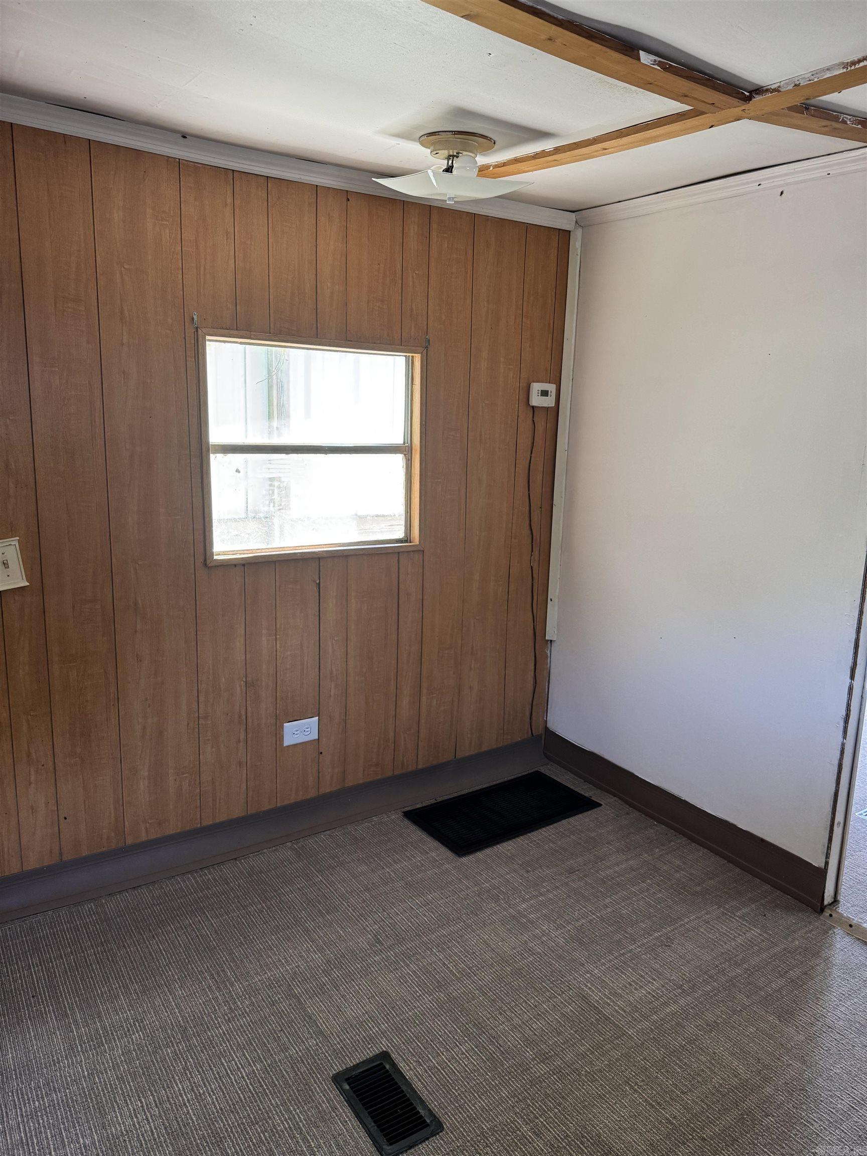 Not in Subdivision - Residential Lease