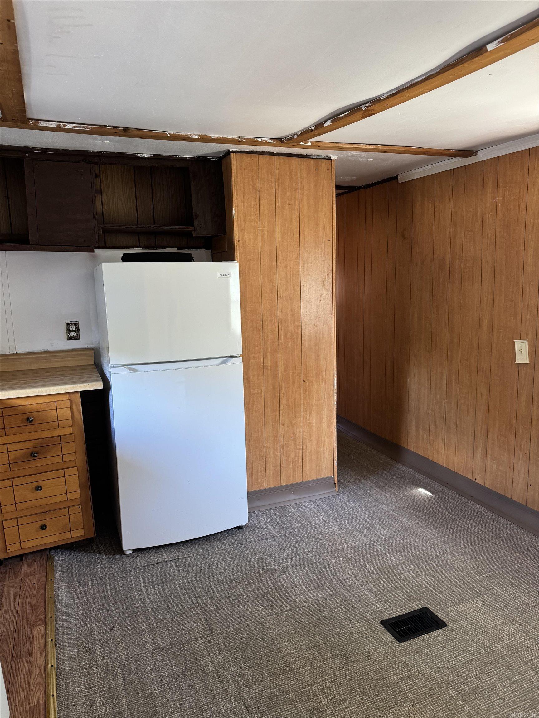 Not in Subdivision - Residential Lease