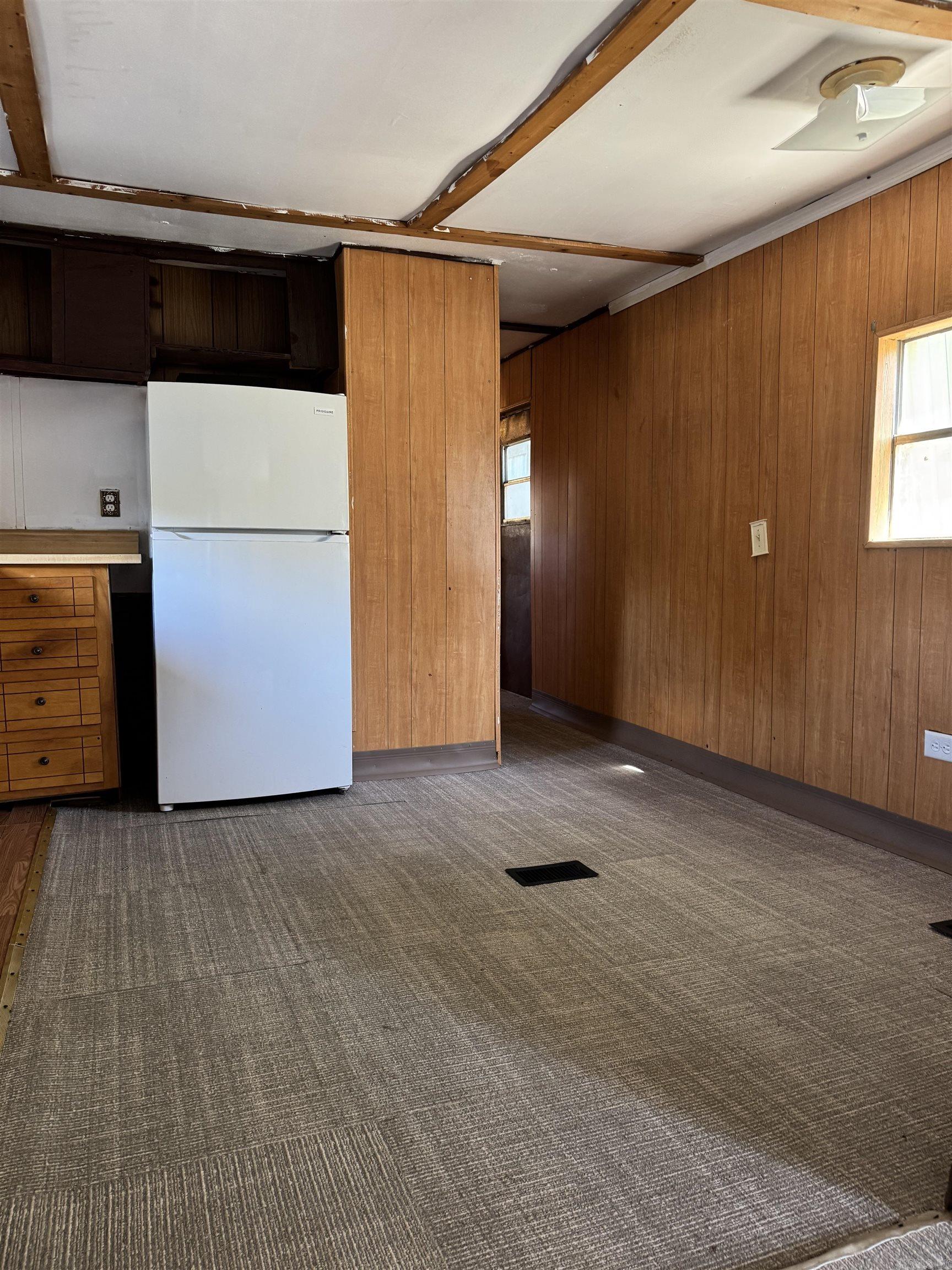 Not in Subdivision - Residential Lease