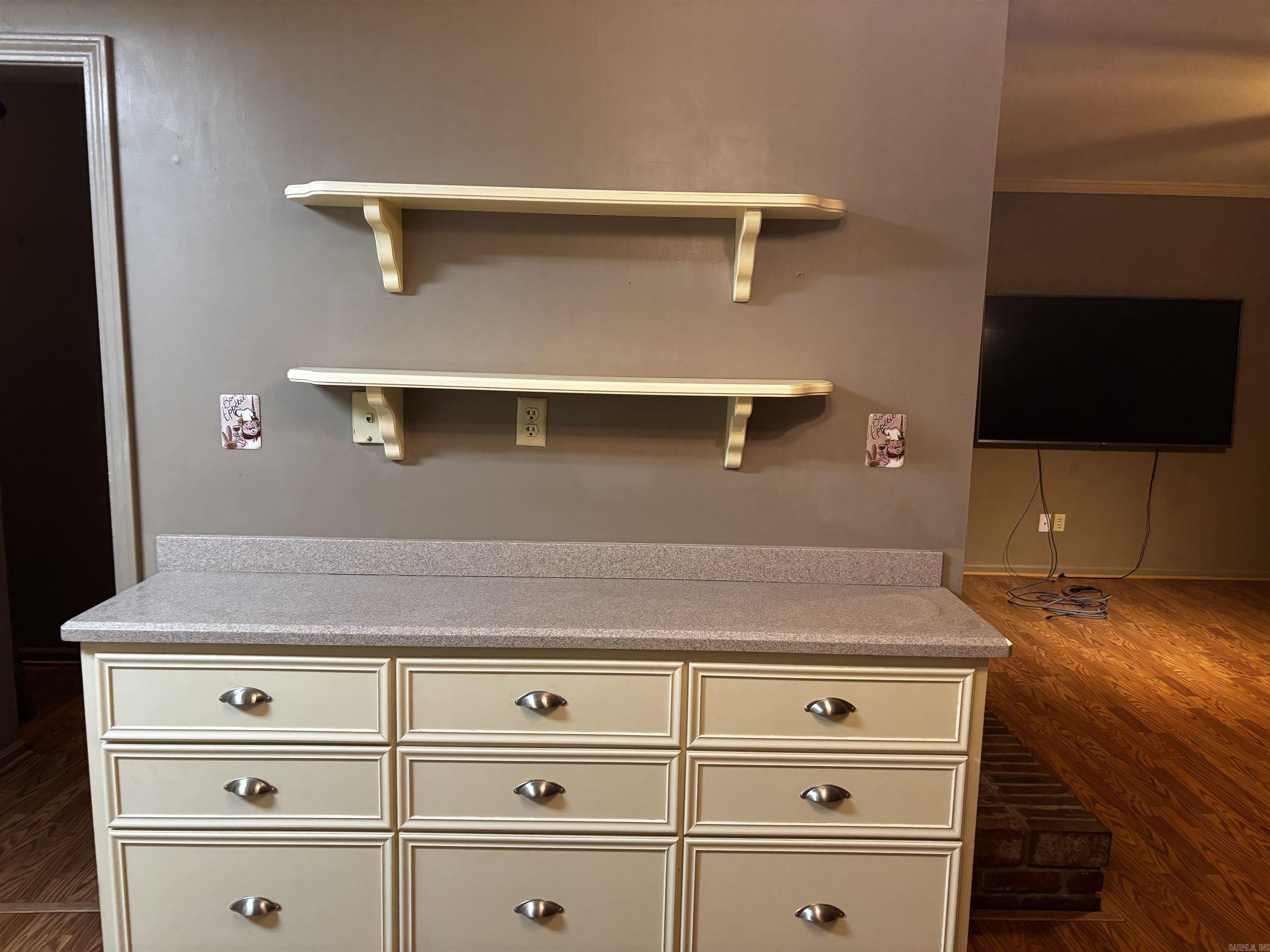 BRIARWOOD 6TH ADD - Residential