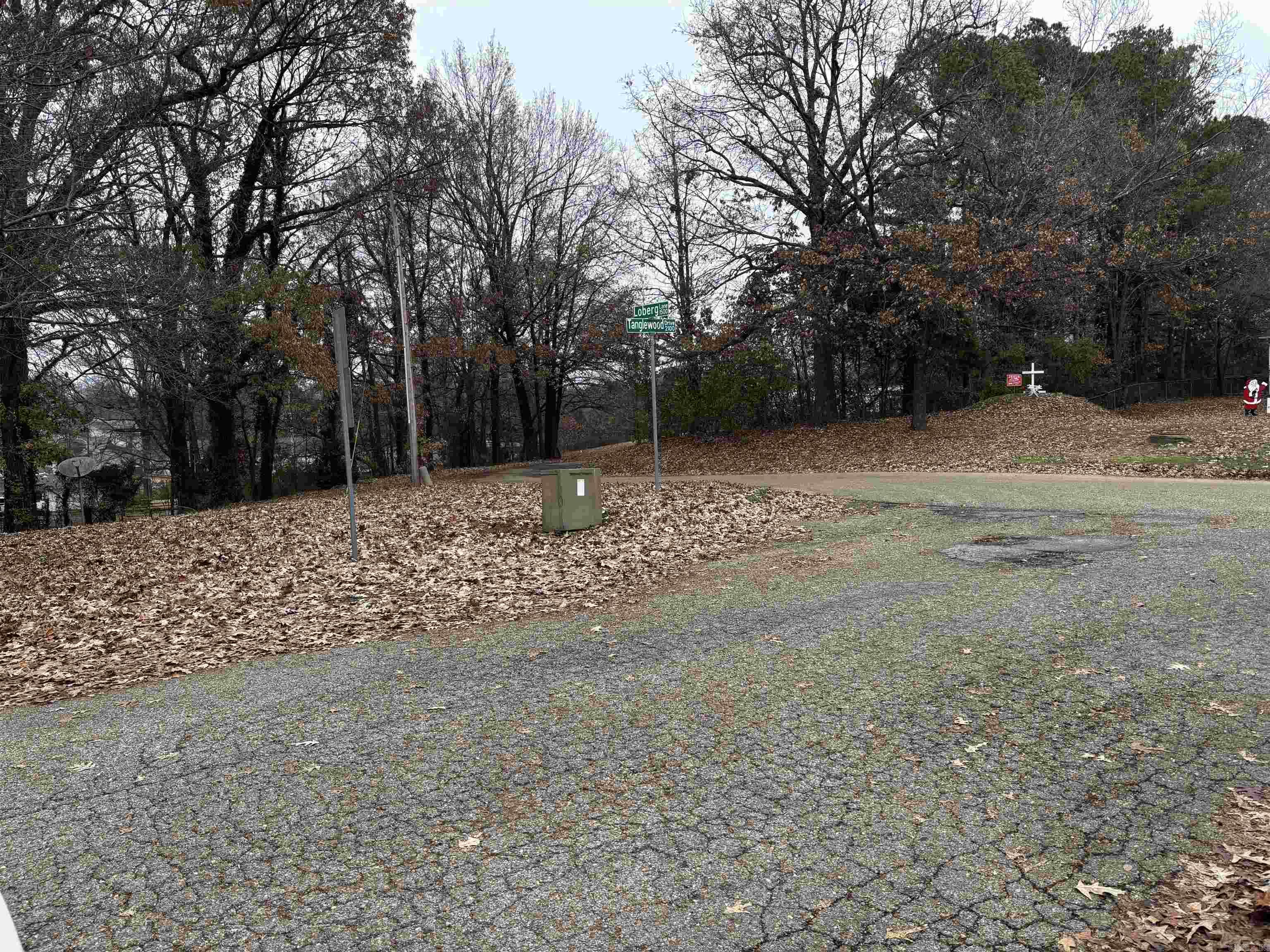 BRIARWOOD 6TH ADD - Residential