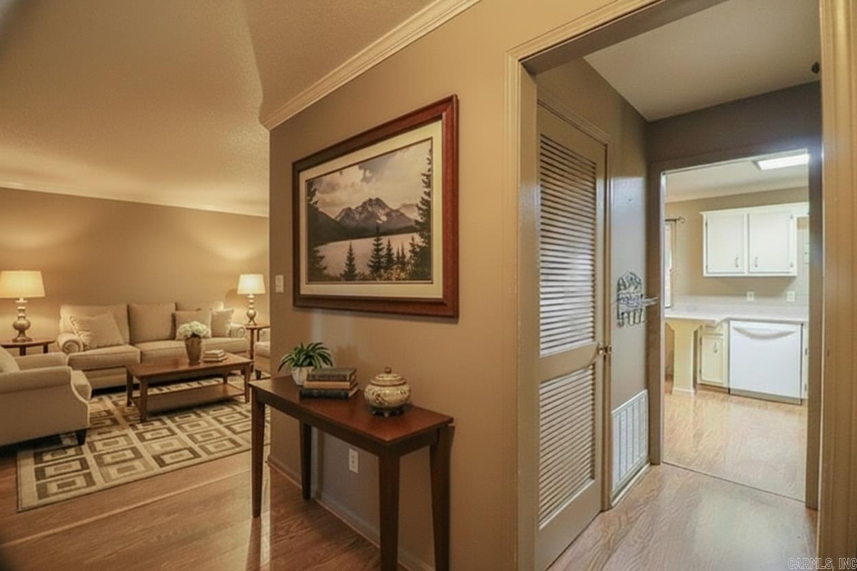 BRIARWOOD 6TH ADD - Residential