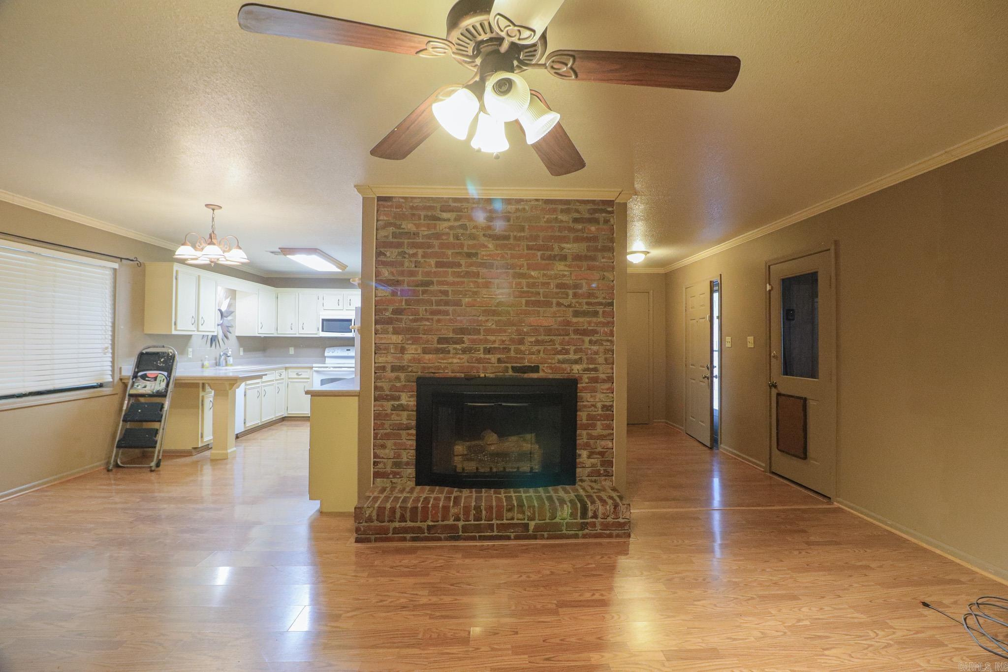 BRIARWOOD 6TH ADD - Residential