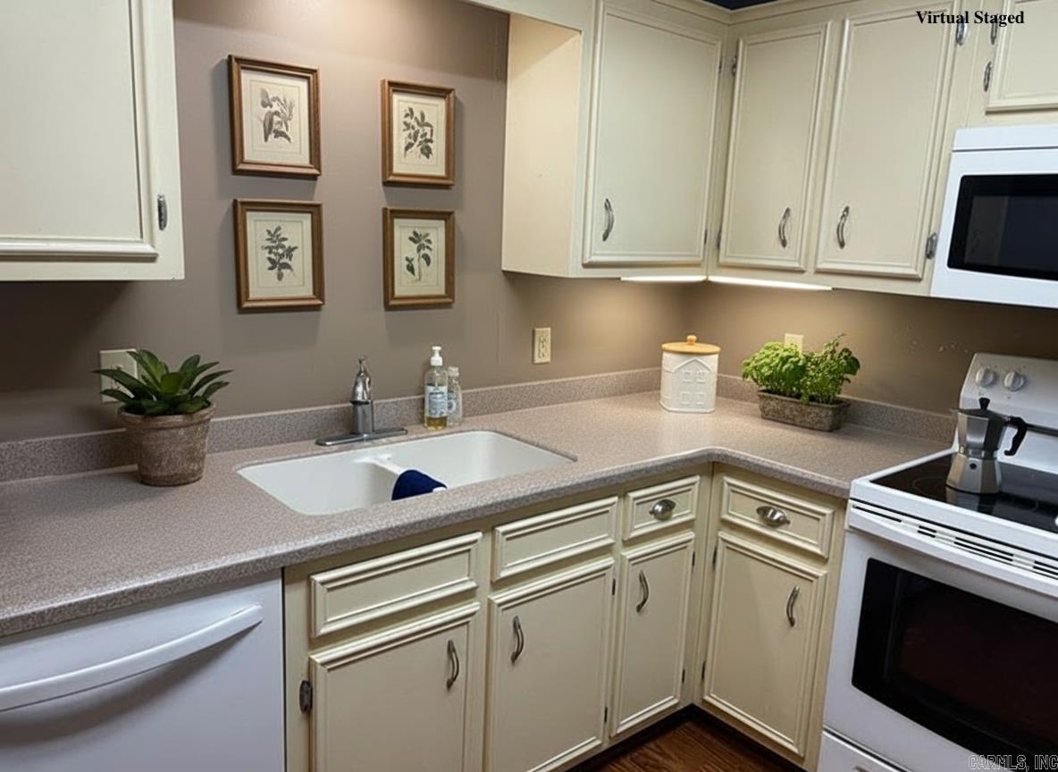 BRIARWOOD 6TH ADD - Residential