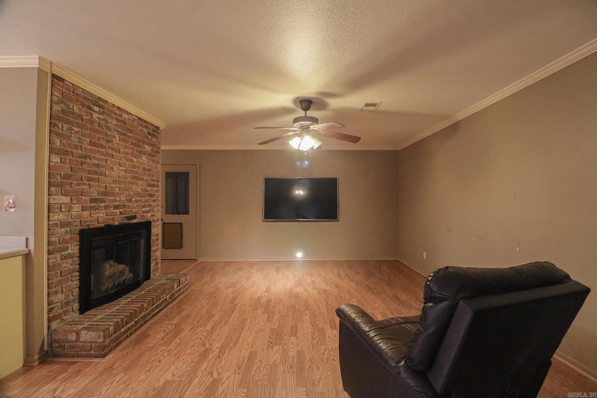 BRIARWOOD 6TH ADD - Residential