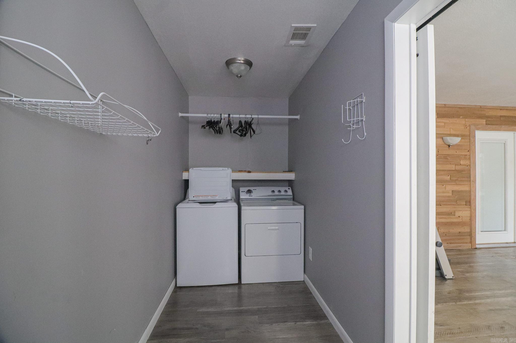 BRIARWOOD 6TH ADD - Residential