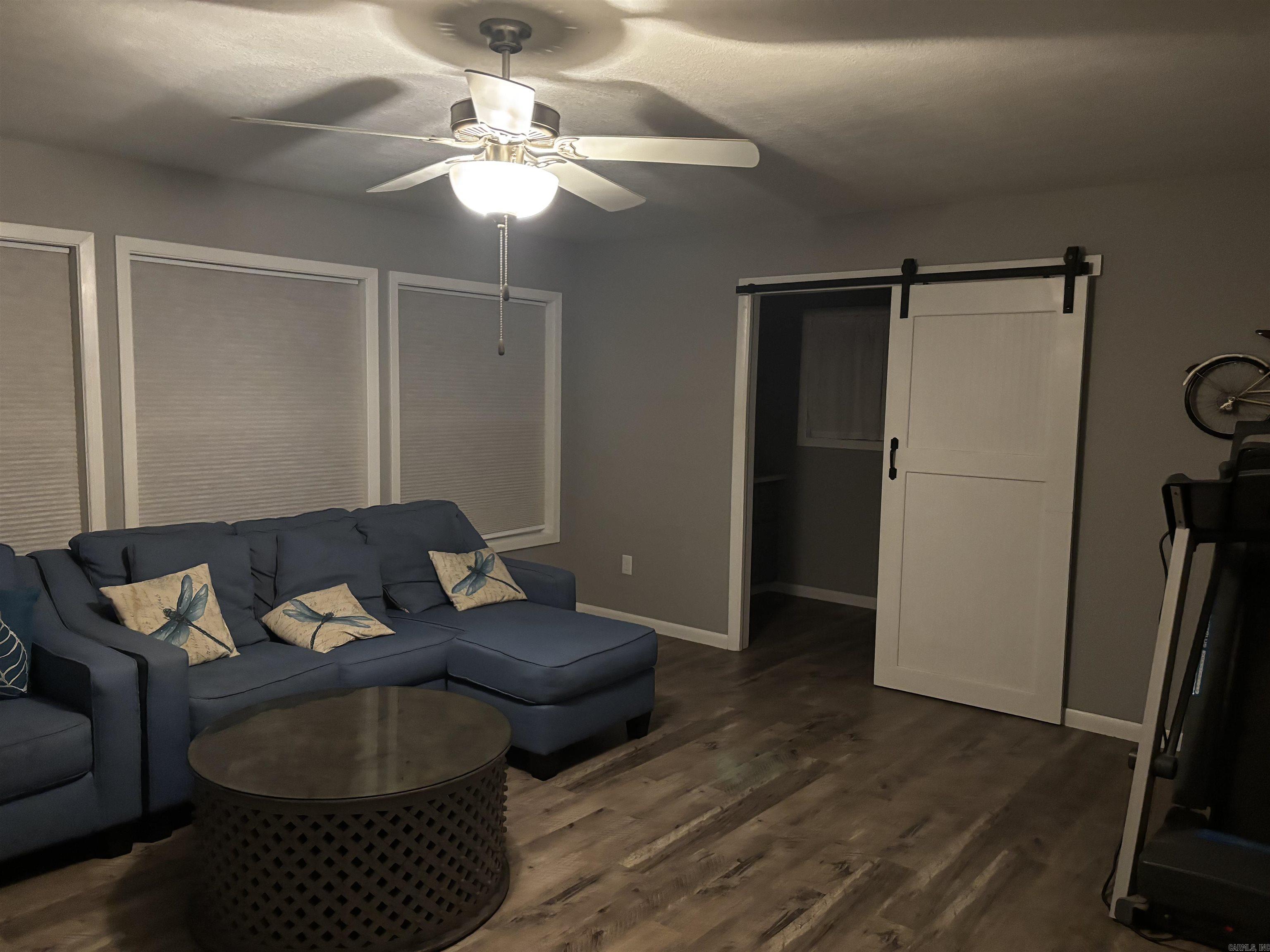 BRIARWOOD 6TH ADD - Residential