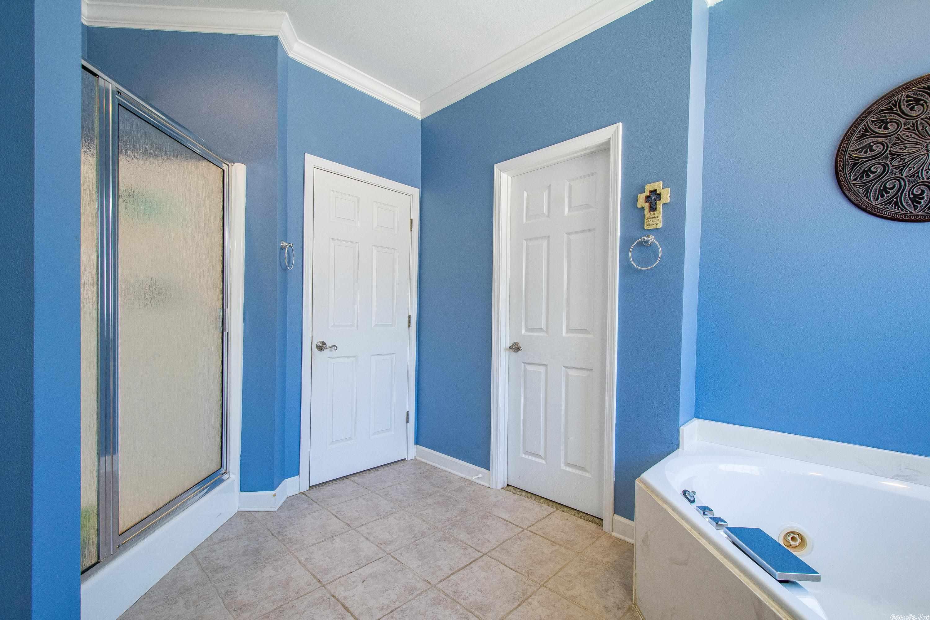 HURRICANE LAKE EST - Residential