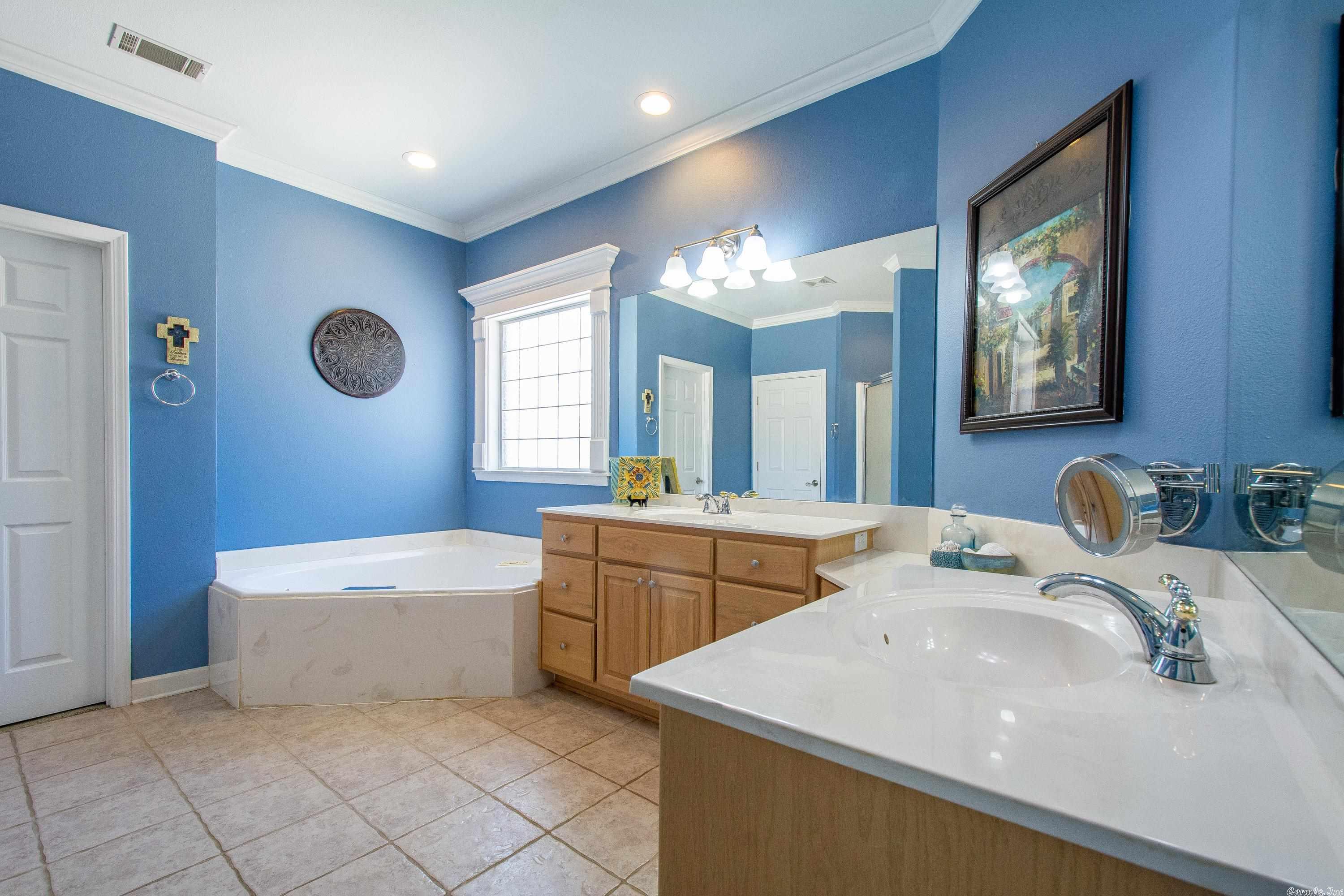 HURRICANE LAKE EST - Residential