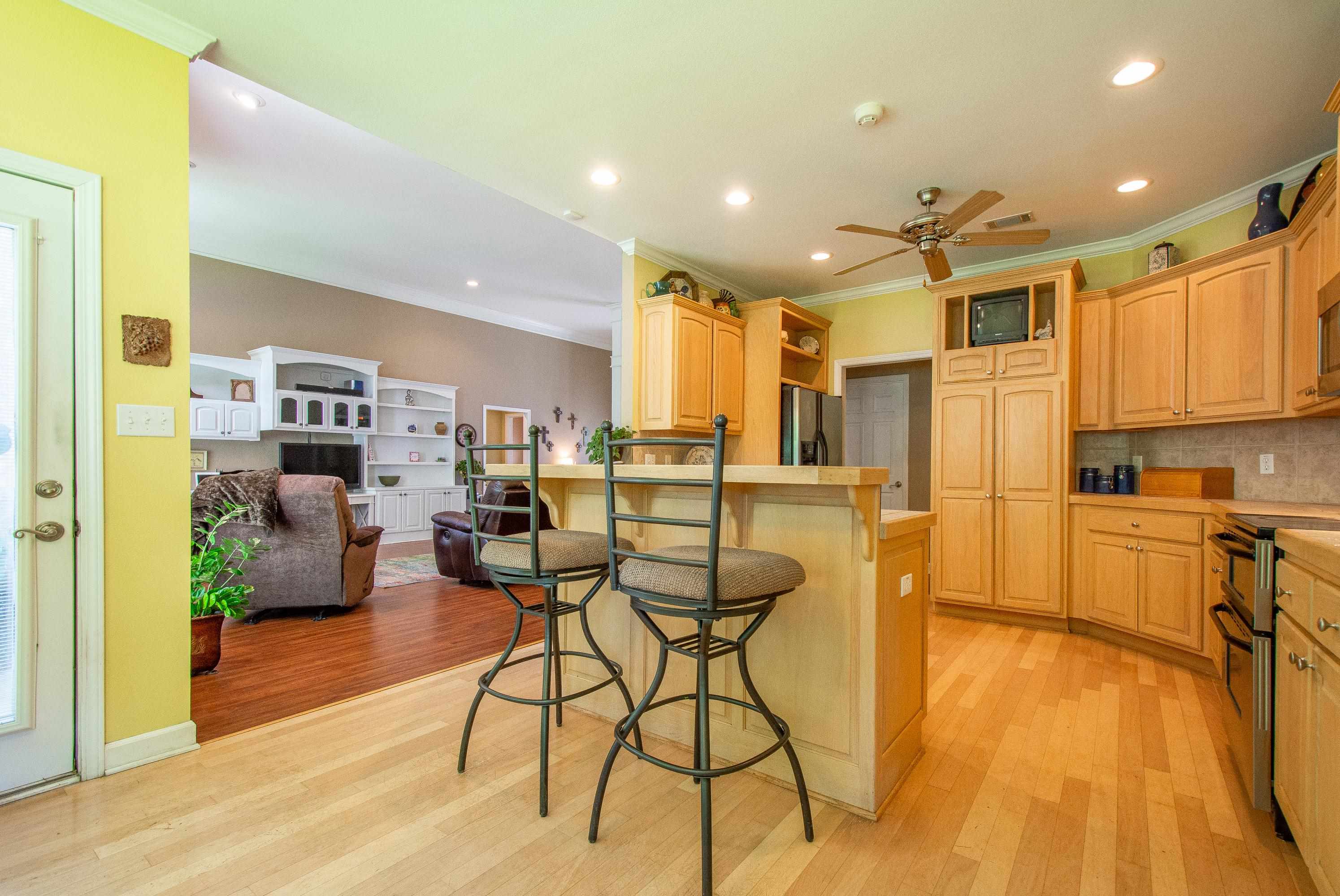 HURRICANE LAKE EST - Residential