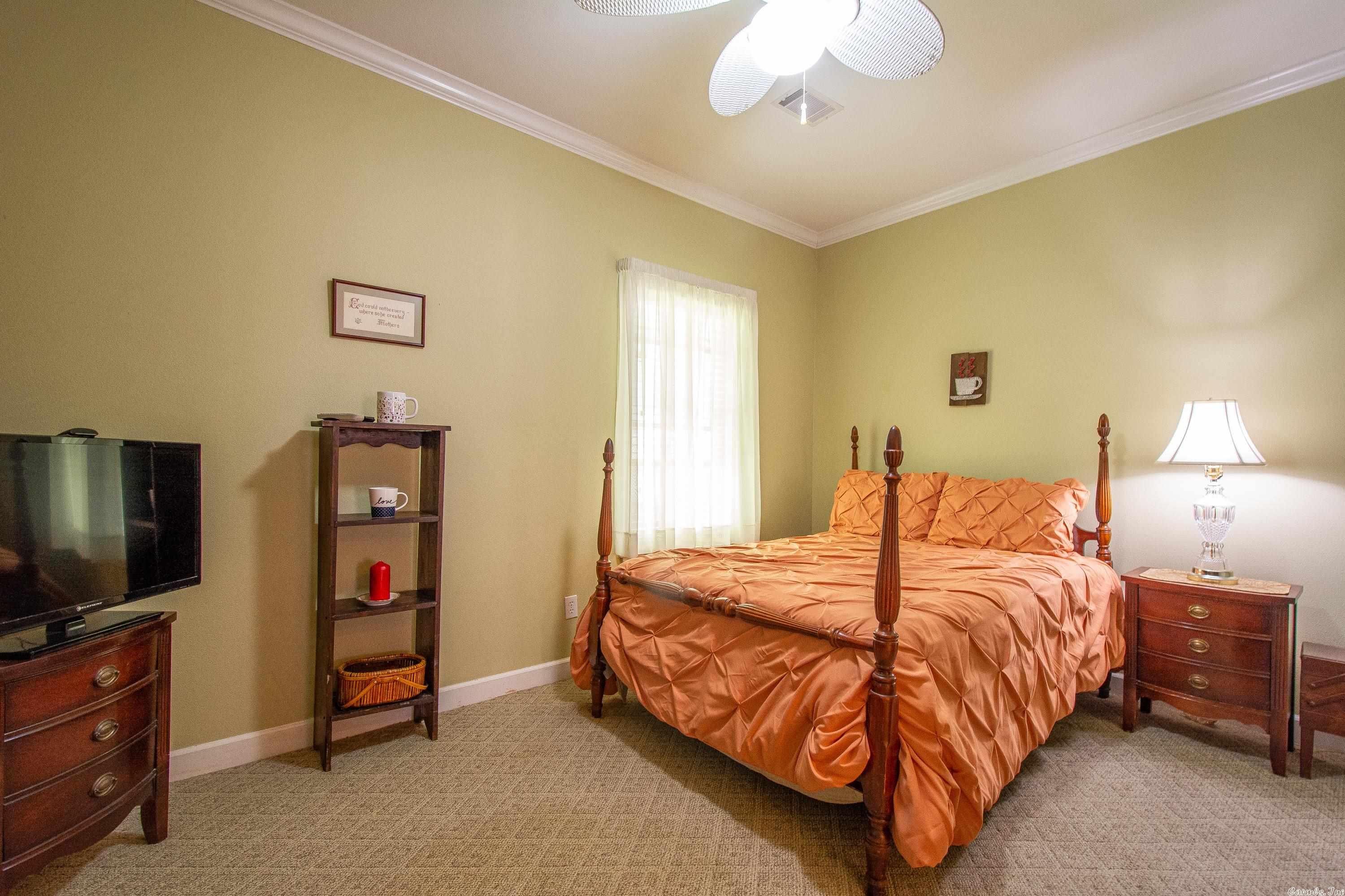 HURRICANE LAKE EST - Residential