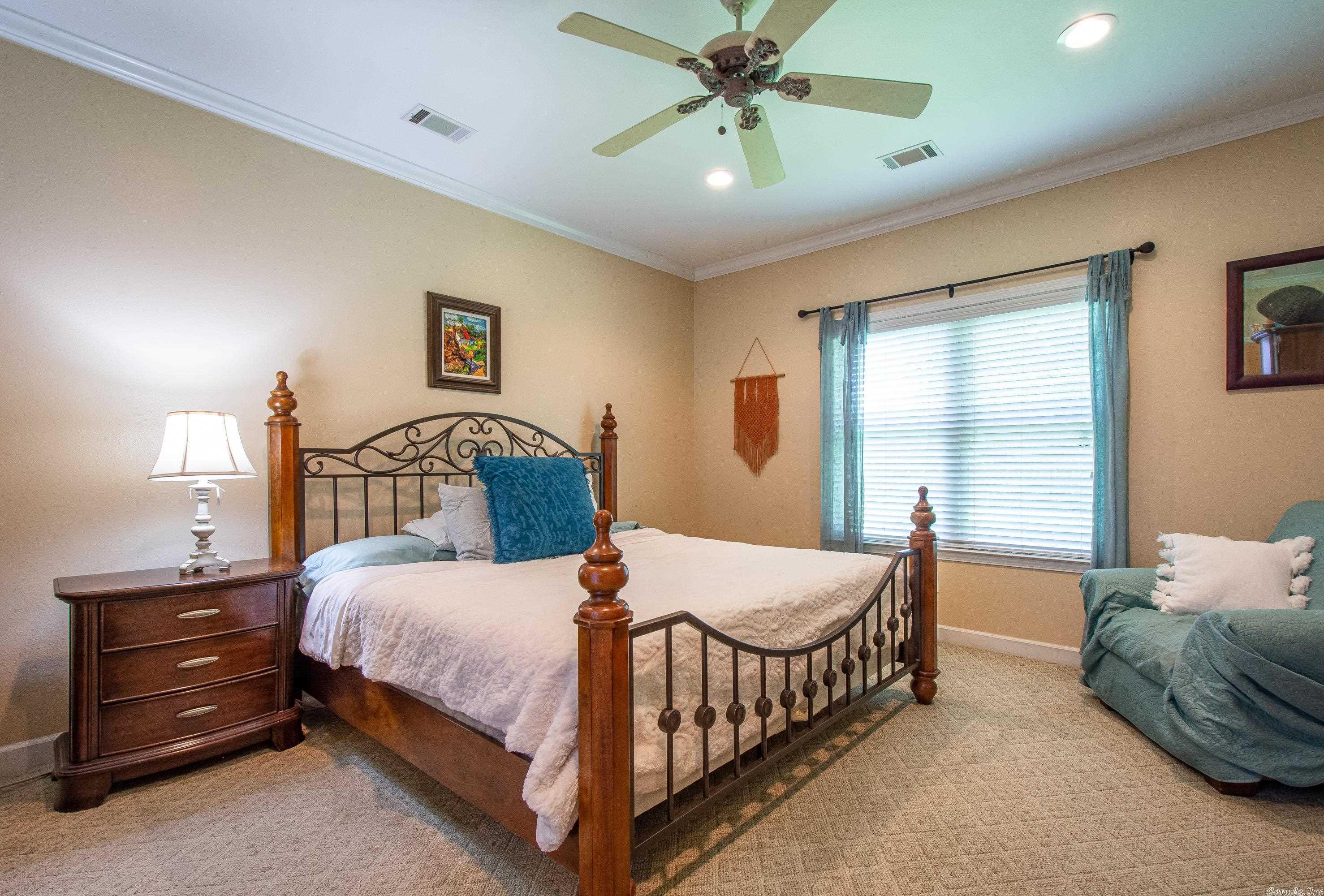 HURRICANE LAKE EST - Residential