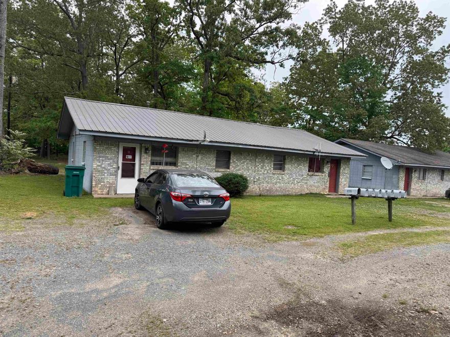 ANOTHER REMARKABLE INVESTORS DREAM! A PACKAGE OF DUPLEXES IN WHITE HALL SCHOOL DIST.! These units are fully rented and have no vacancies. Rents have room for increases, because some tenants are long time renters. Only some renovations have been done, and some minor repairs. This property has been another long time staple in the area. They are centrally located, and near eateries, shopping, and schools, and just a couple miles to the interstate. Call me and schedule your showing and get this added to your portfolio!!