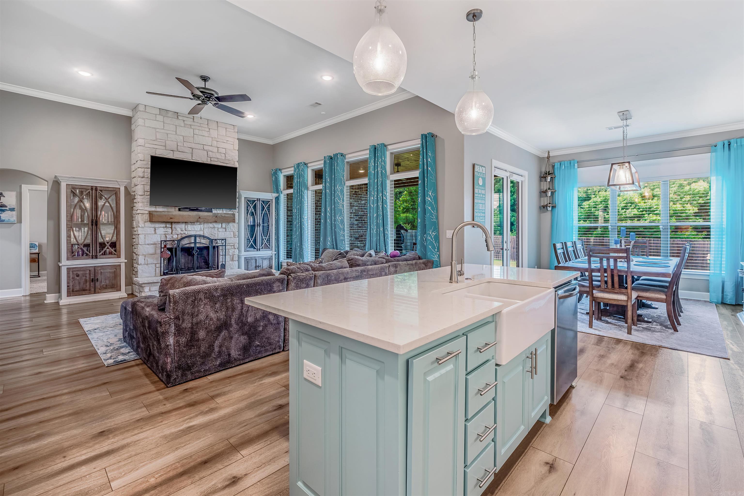 STONEHILL - Residential