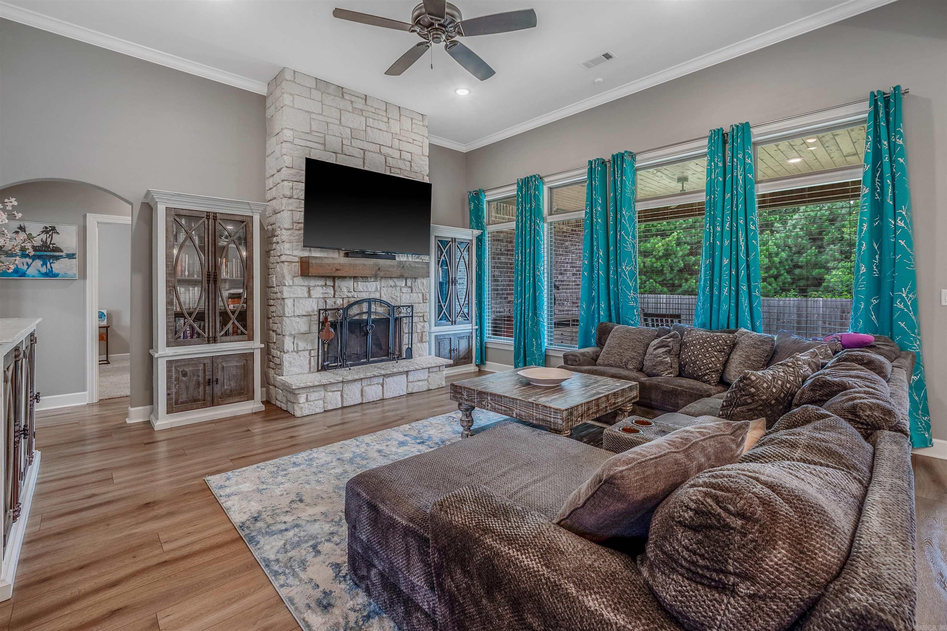 STONEHILL - Residential