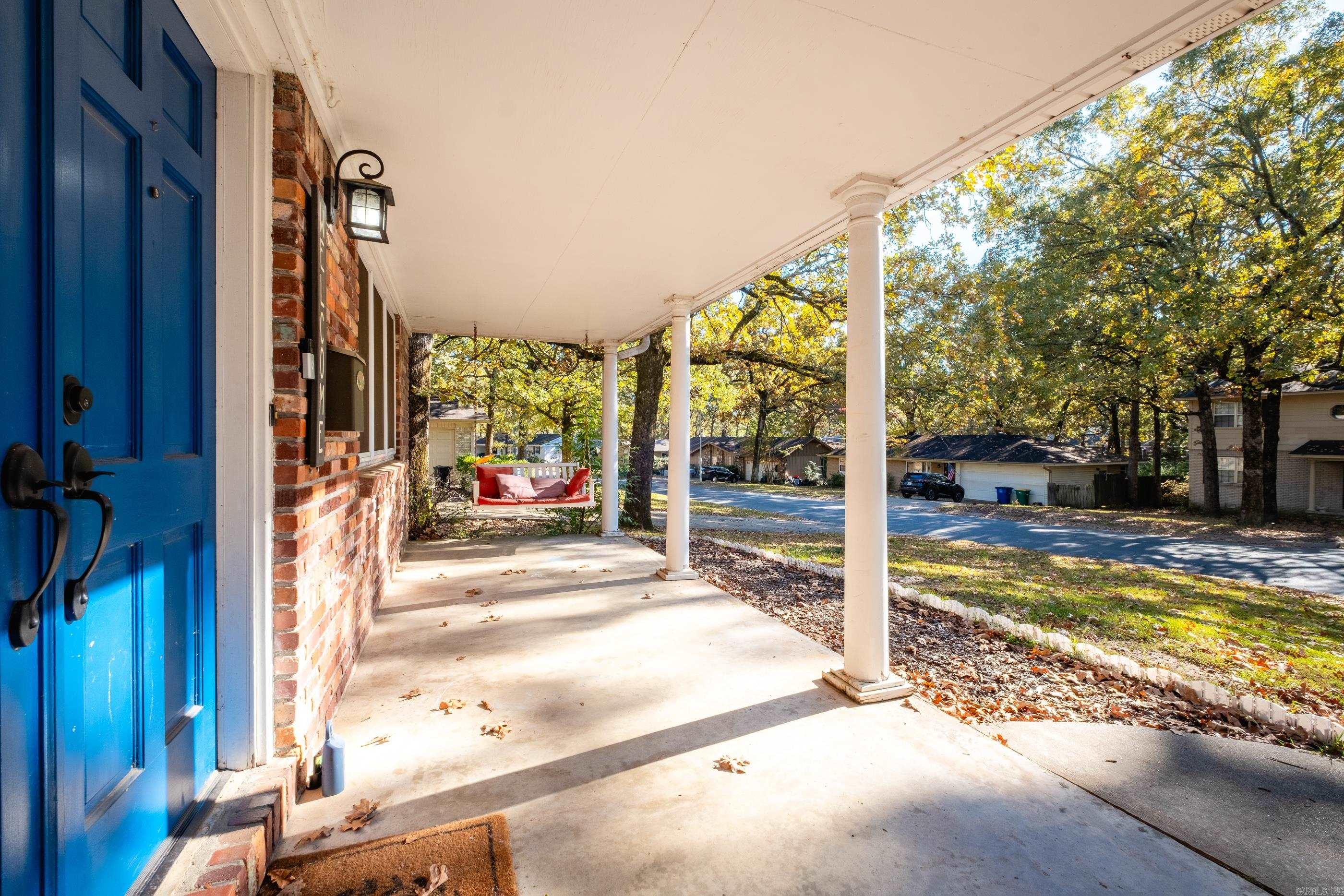 INDIAN HILLS - Residential