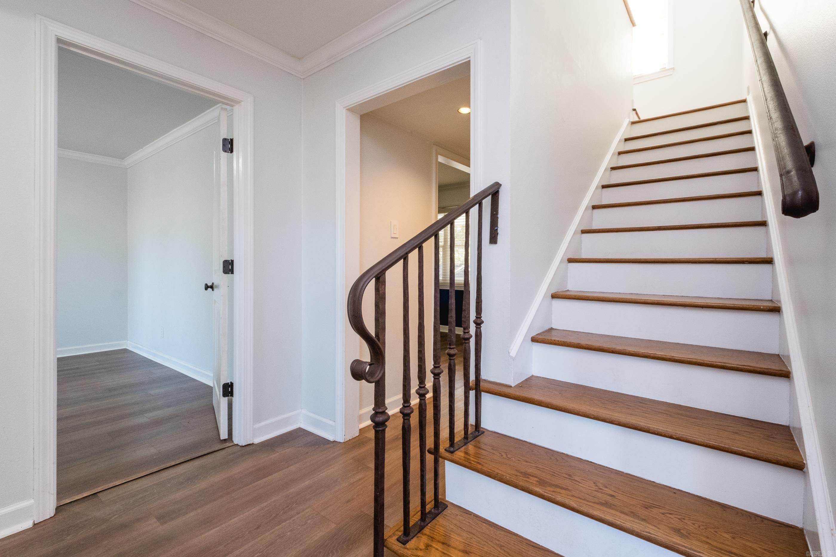 INDIAN HILLS - Residential