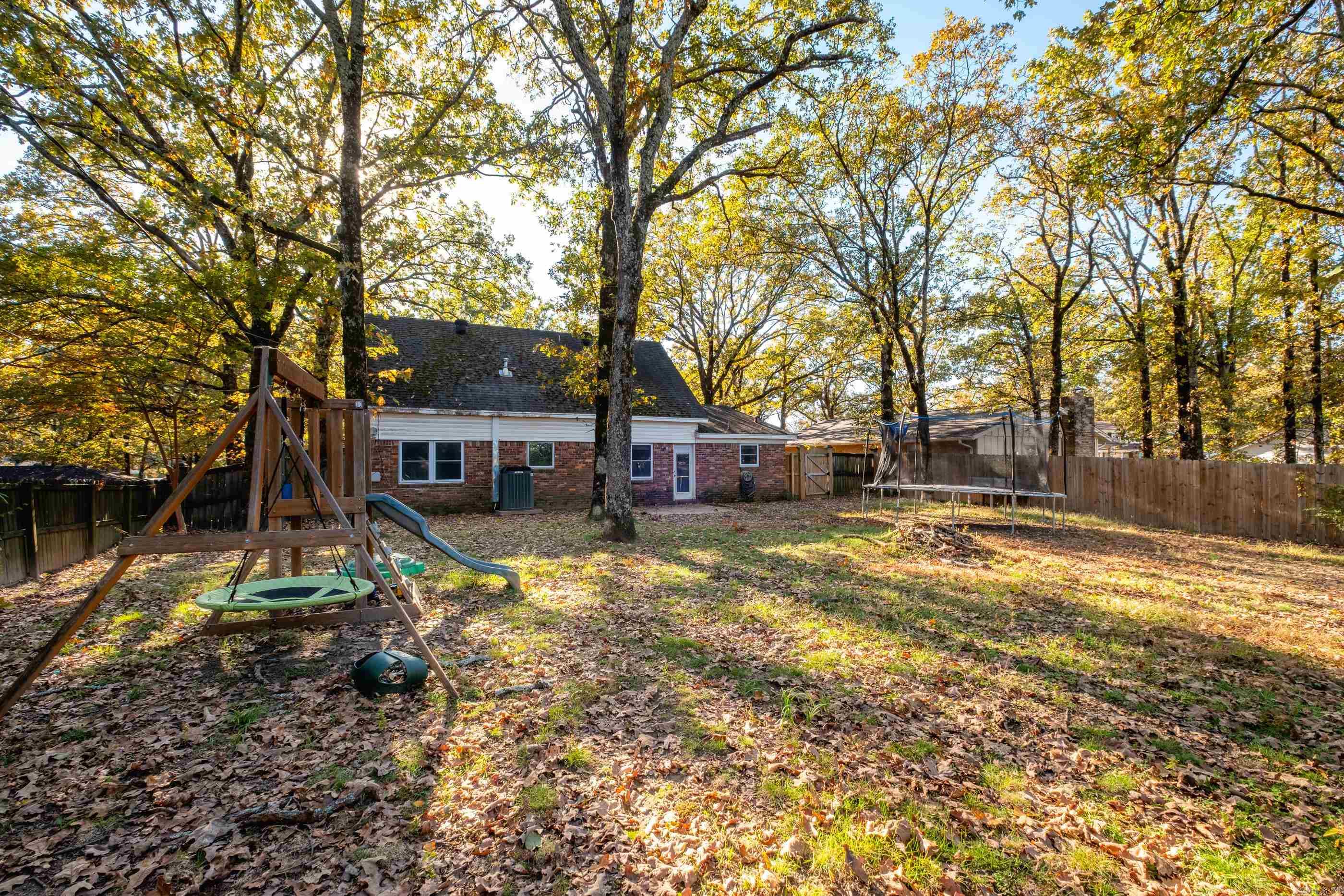 INDIAN HILLS - Residential