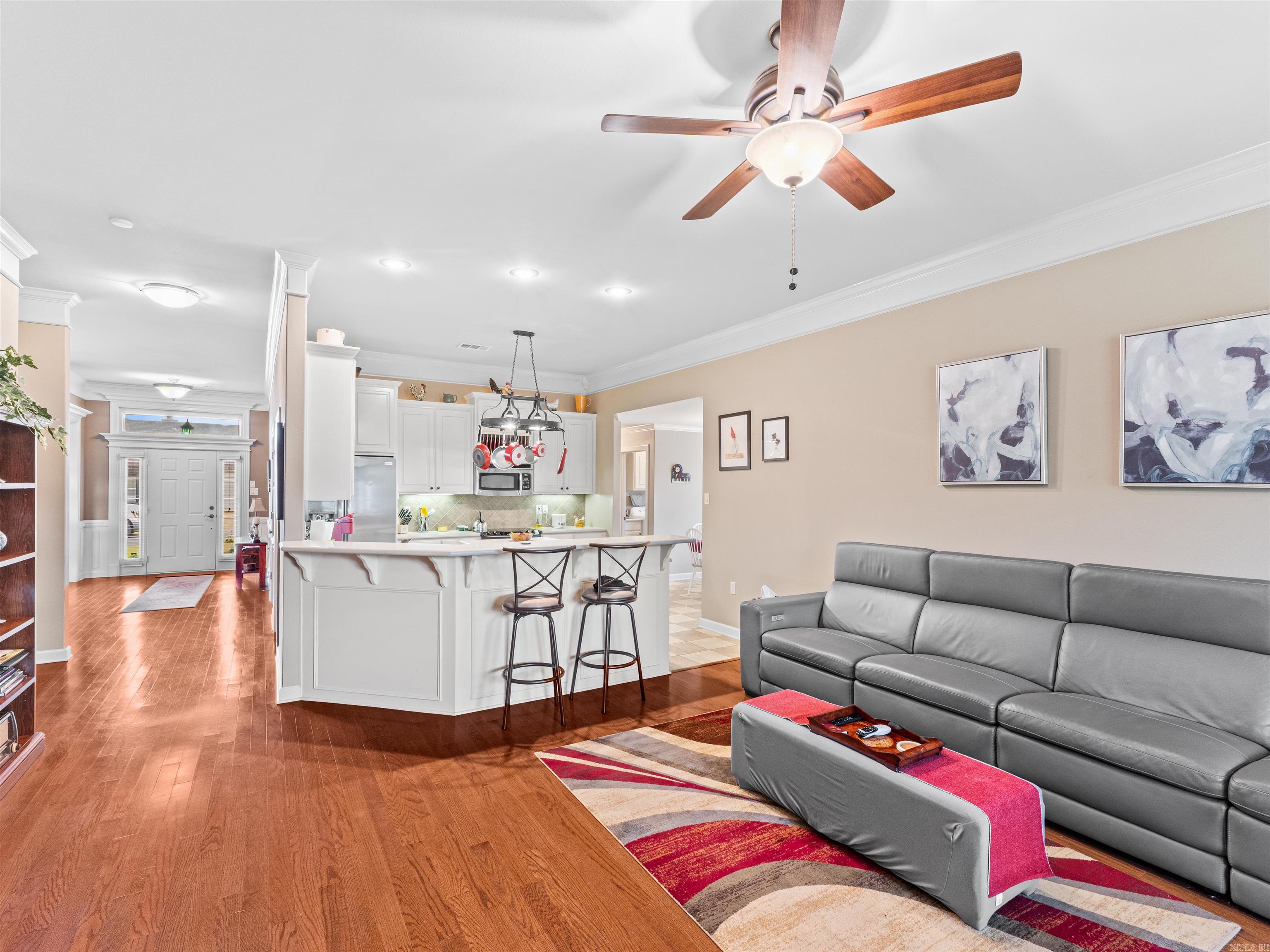 COUNTRY CLUB OF ARK THE - Residential