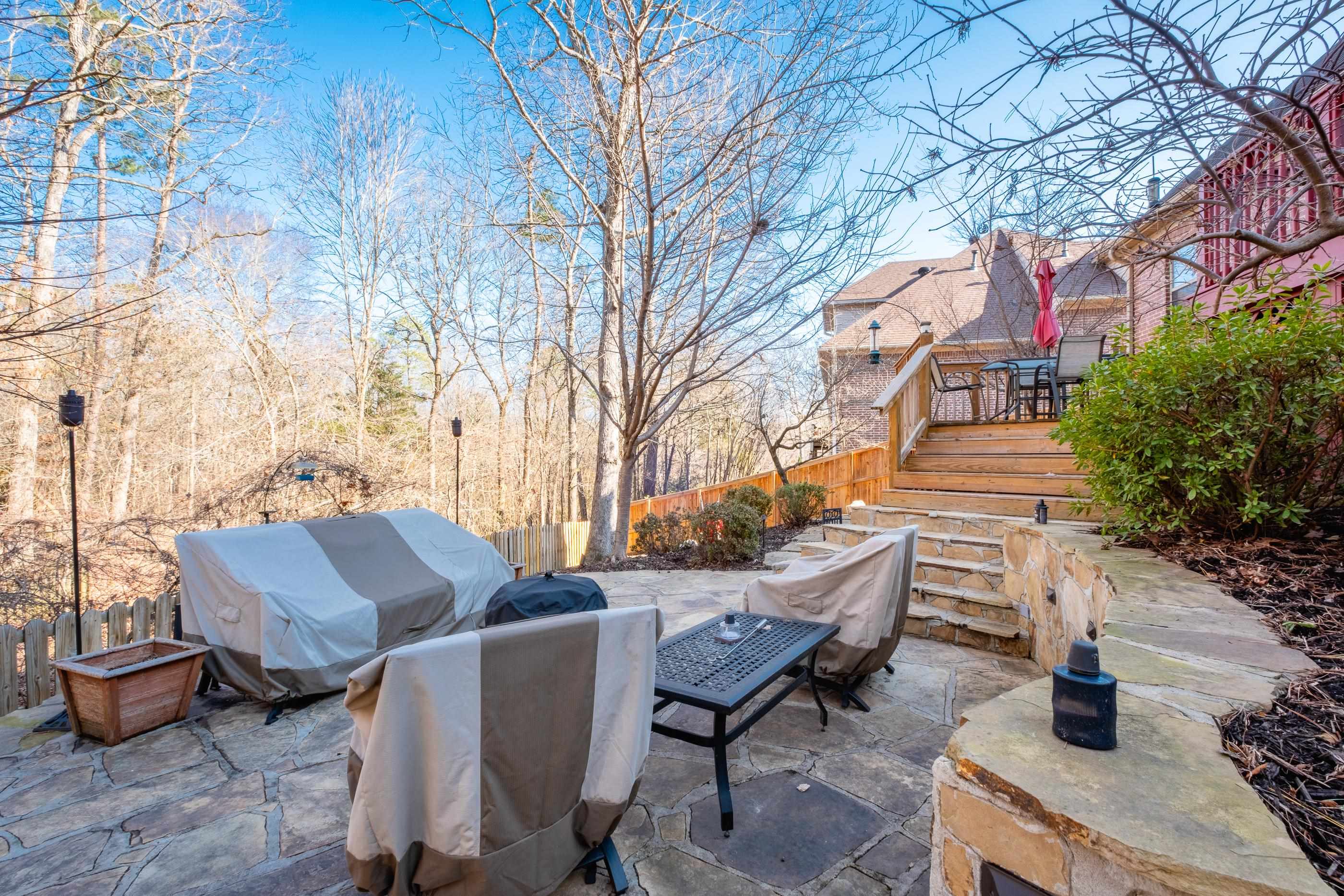 WOODLANDS EDGE - Residential