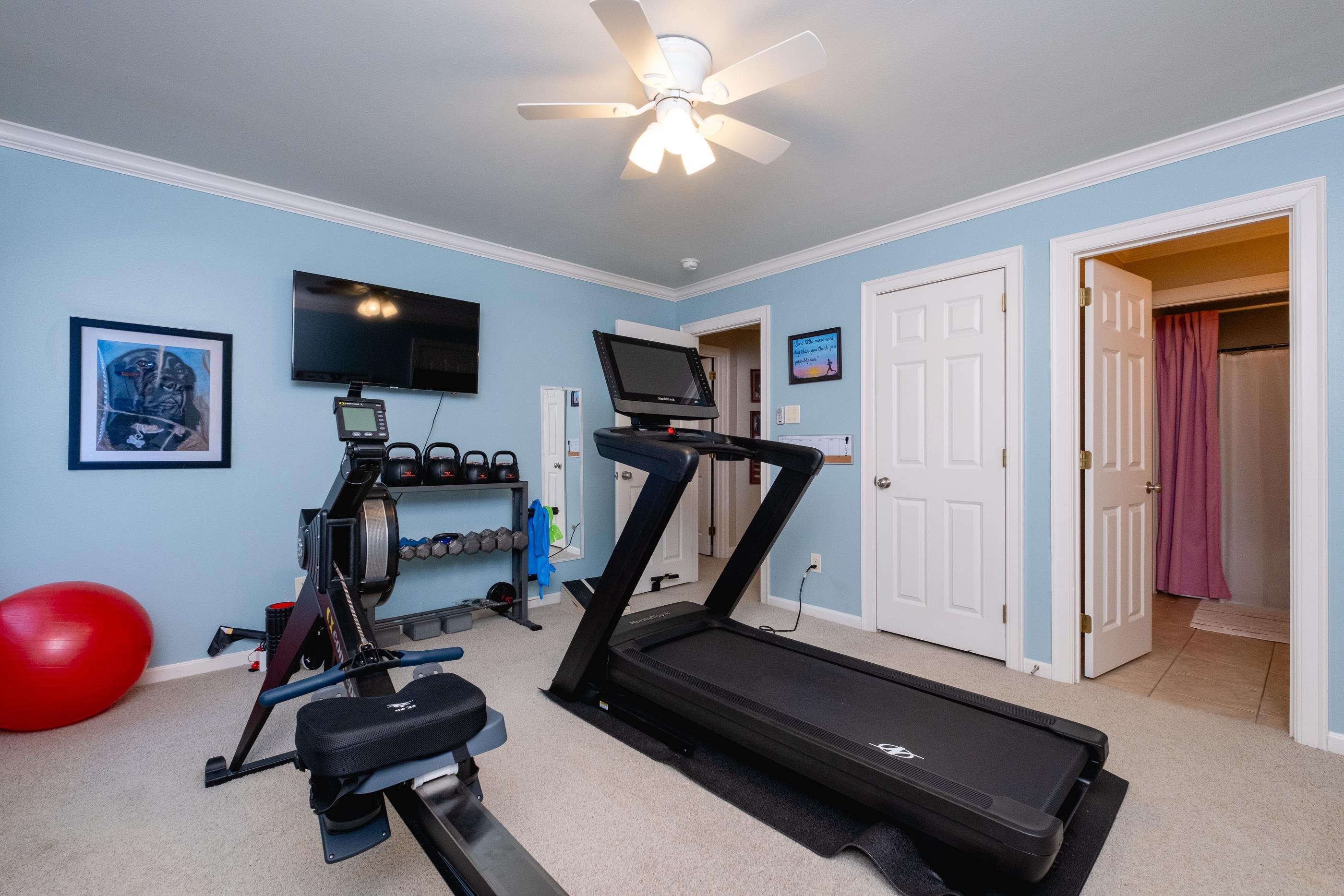 WOODLANDS EDGE - Residential